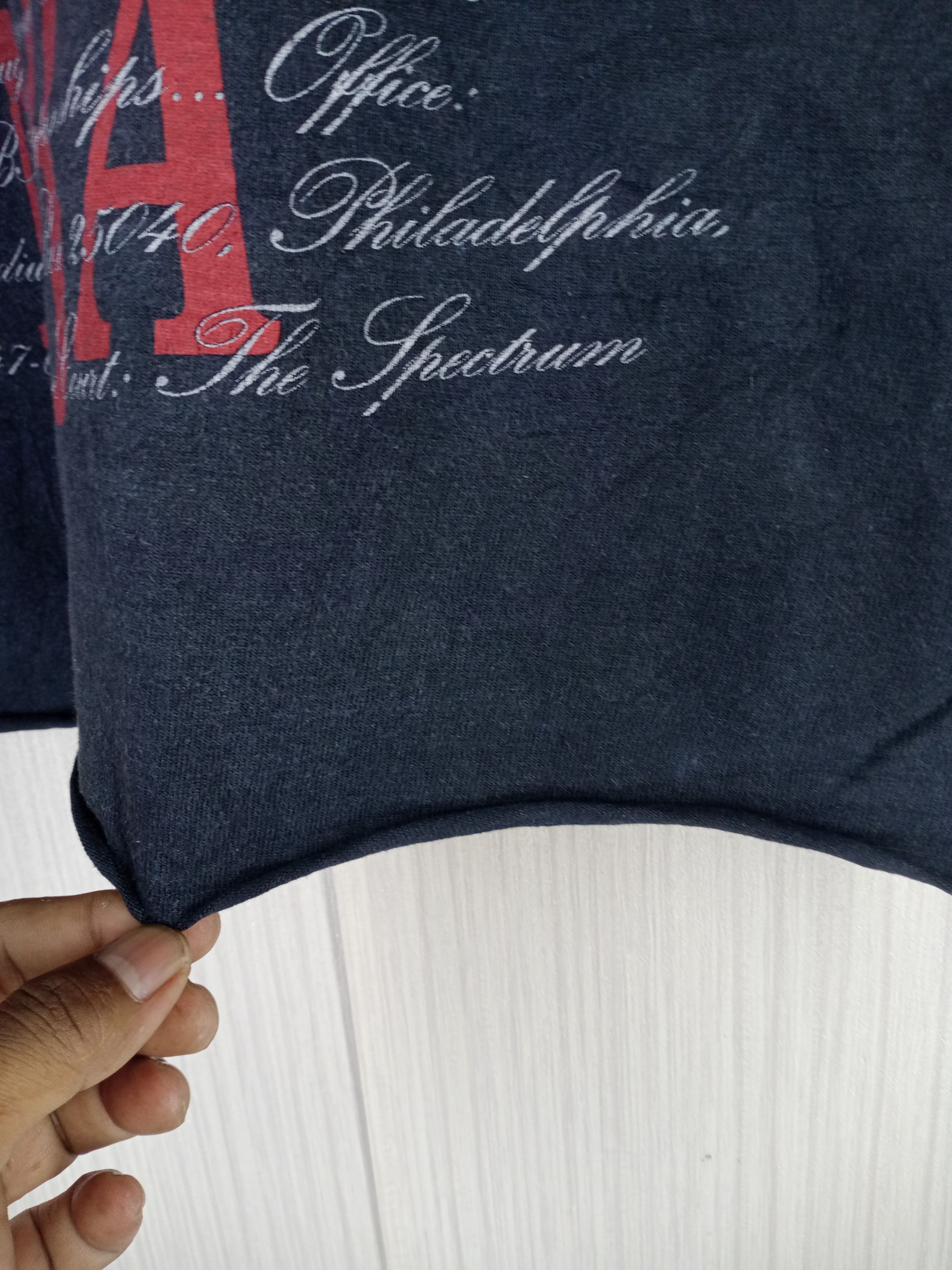 NBA Rare Vintage Philadelphia 76 ers Tshirt Size US M / EU 48-50 / 2 - 7 Thumbnail