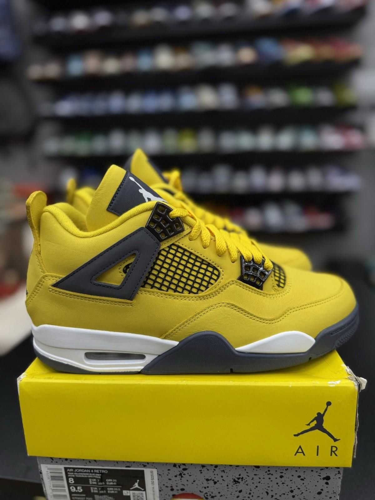 Nike Nike Air Jordan 4 Retro Lightning Size 8 CT8527-700 2021 Size US 8 / EU 41 - 8 Thumbnail