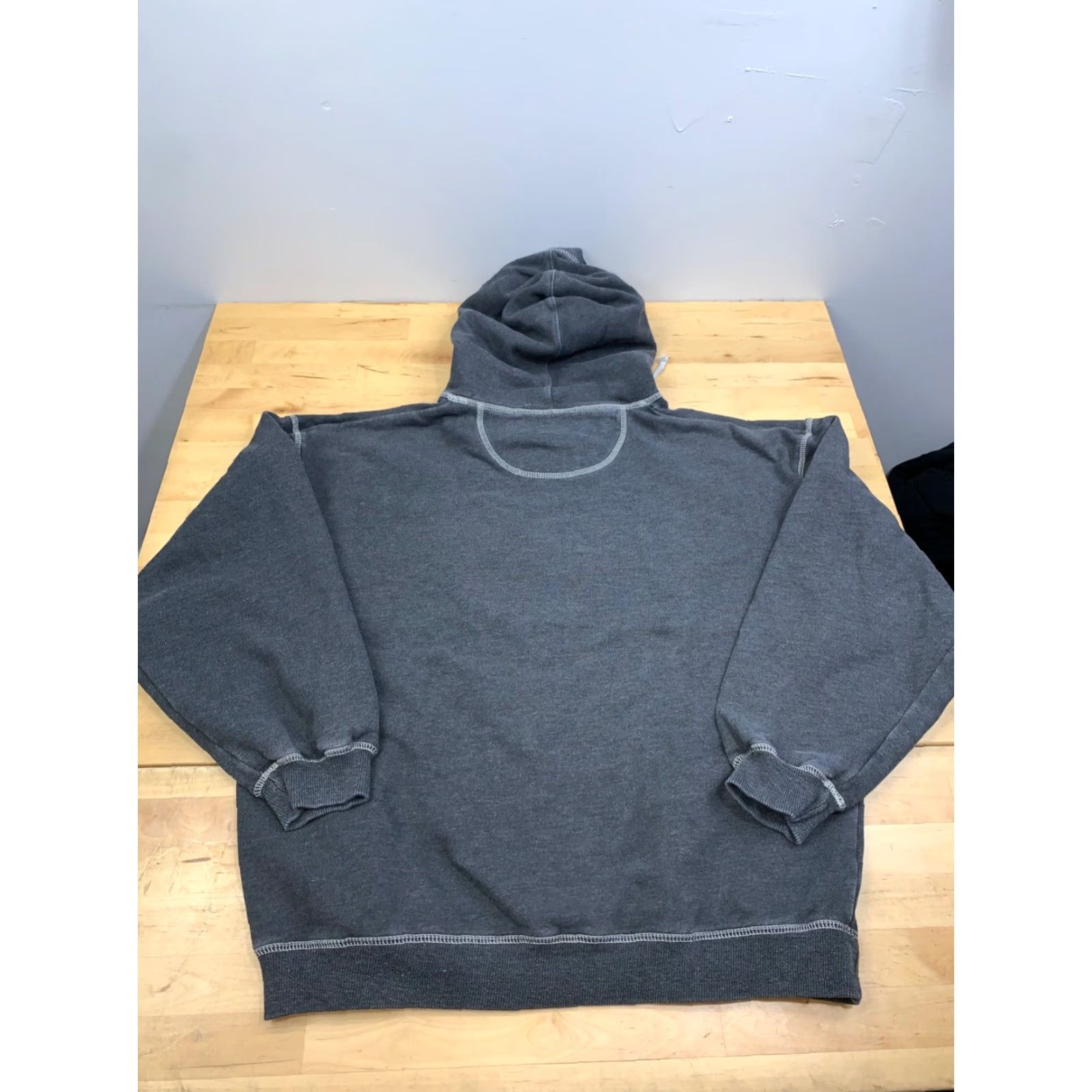 Big Dogs VINTAGE Big Dogs Hoodie Mens S Gray Pullover Hooded Logo Casual Y2K 12296 Size US S / EU 44-46 / 1 - 7 Thumbnail
