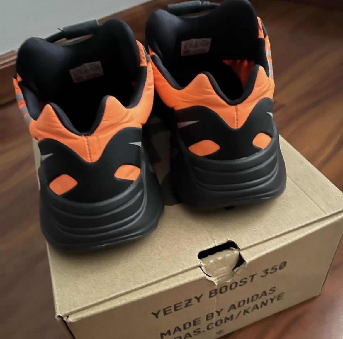 Yeezy Yeezy 700 orange Size US 6 / EU 39 - 1 Thumbnail