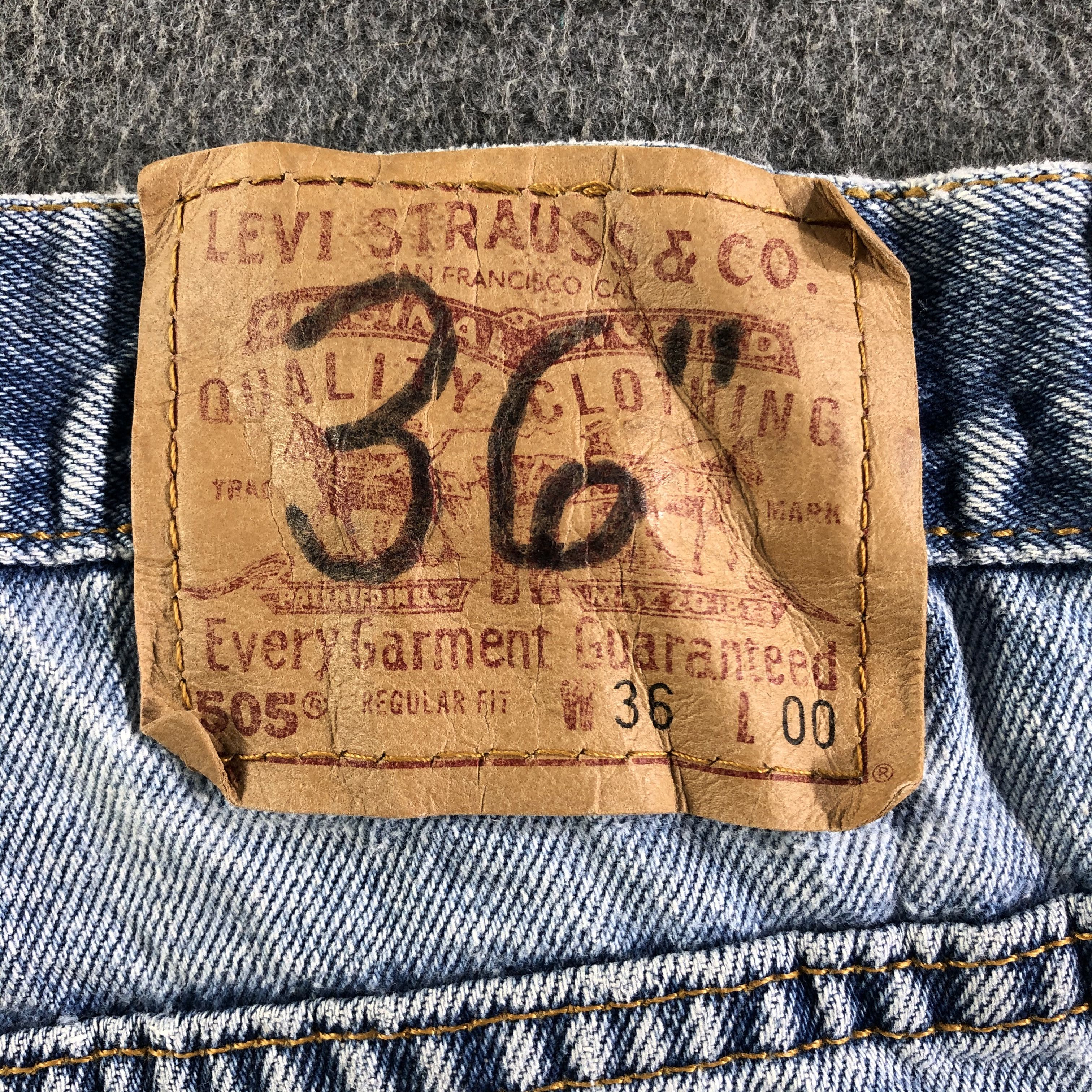 Levi's Vintage Blue Wash Levis 505 Jeans-J4415 Size US 34 / EU 50 - 5 Thumbnail