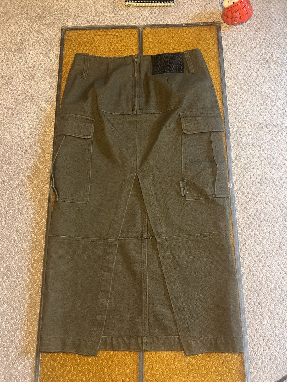 Marc Jacobs Marc Jacobs structured olive green skirt Size 26" / US 2 / IT 38 - 4 Thumbnail
