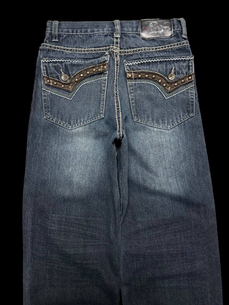 Tornado Mart SUPER BAGGY 90s Style Fubu Mudwash Wide Studded Jeans Size US 26 / EU 42 - 13 Thumbnail