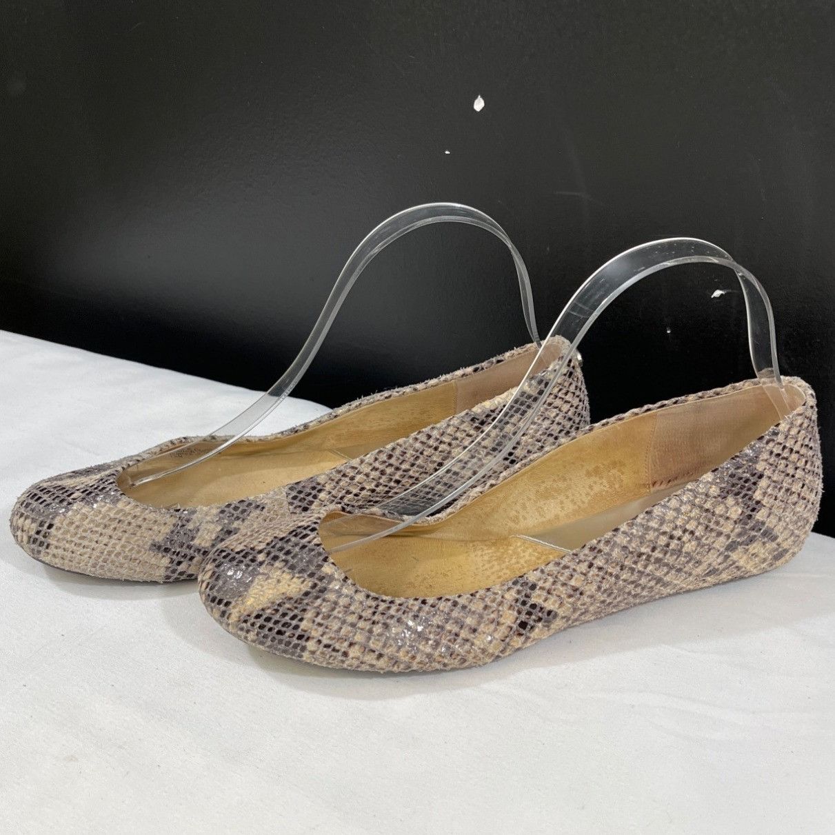 Michael Kors Michael Michael Kors Women's Beige Snake Print Shoes/Flats S Size US 7.5 / IT 37.5 - 5 Thumbnail