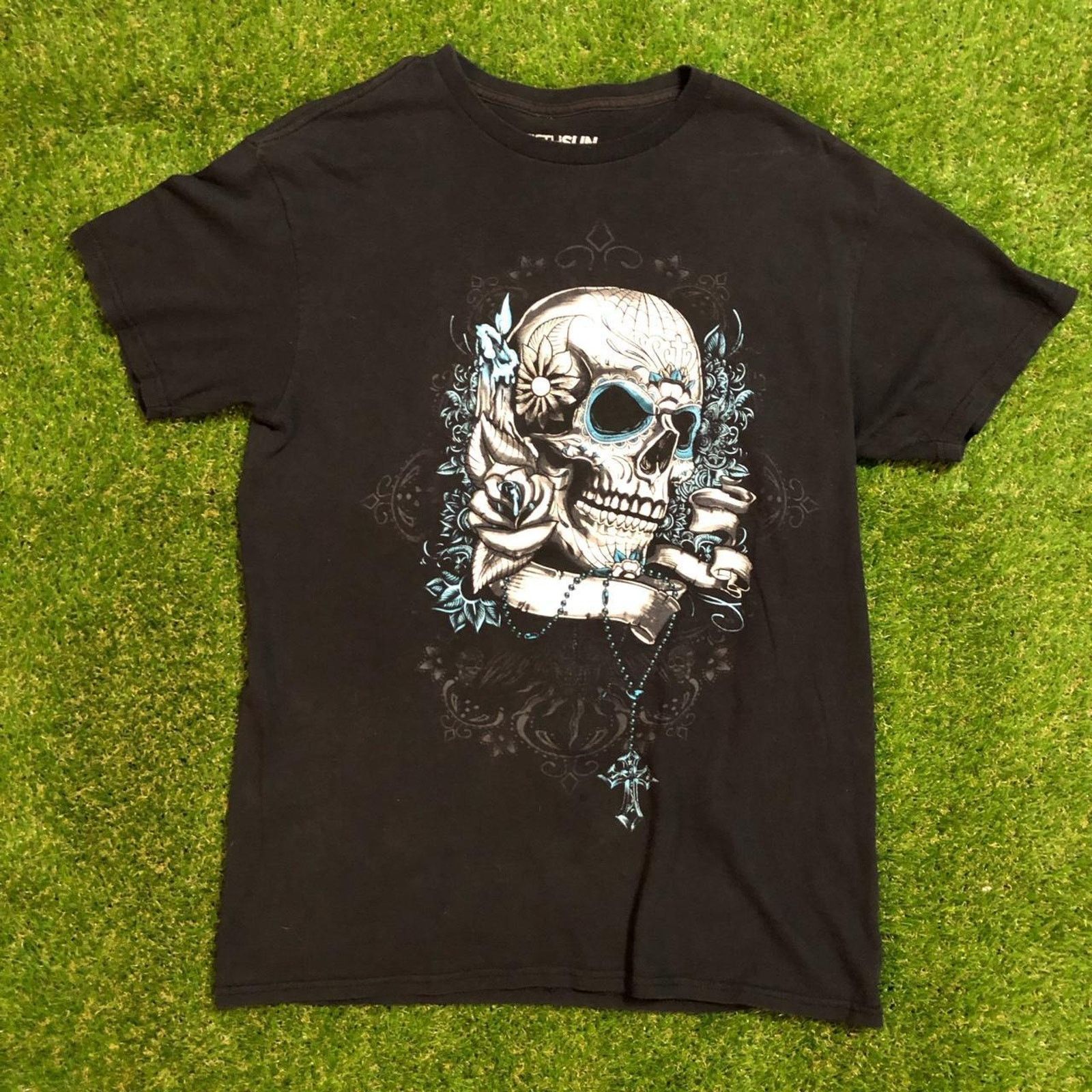 Other FifthSun Skull & Rosary Graphic Tee Size US S / EU 44-46 / 1 - 1 Thumbnail