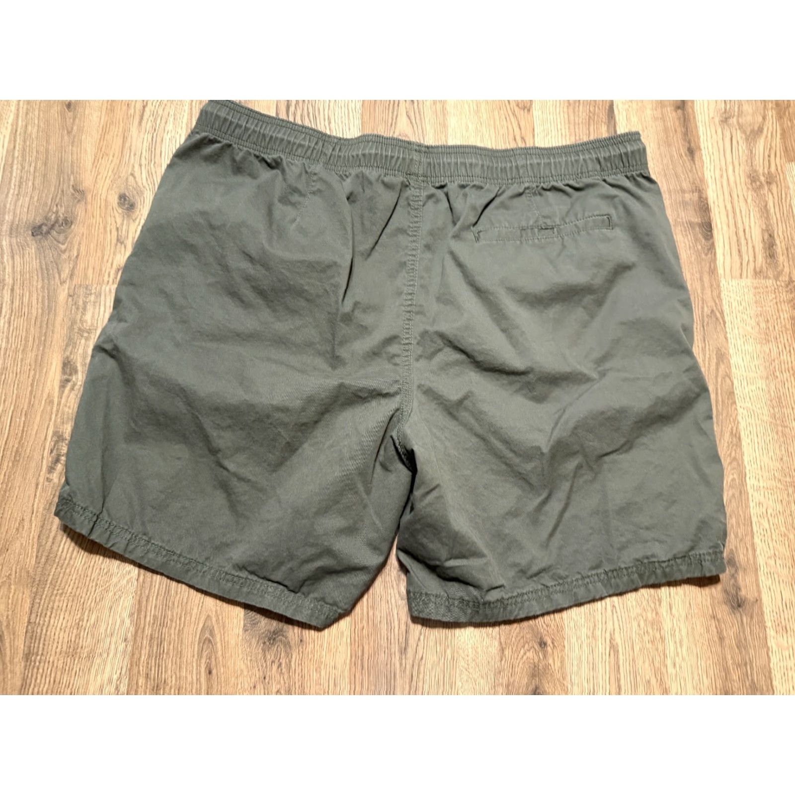 Essentials Amazon Essential Shorts Mens 2XL Cargo Solid Green Tie Waist Pockets Casual Summer Spring Fall Mens Size US 39 - 2 Thumbnail