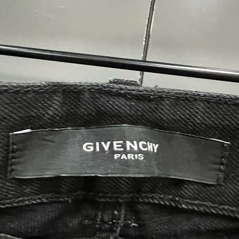 Other Givenchy Size33 Black Leather-patched Jeans Size US 33 - 2 Thumbnail