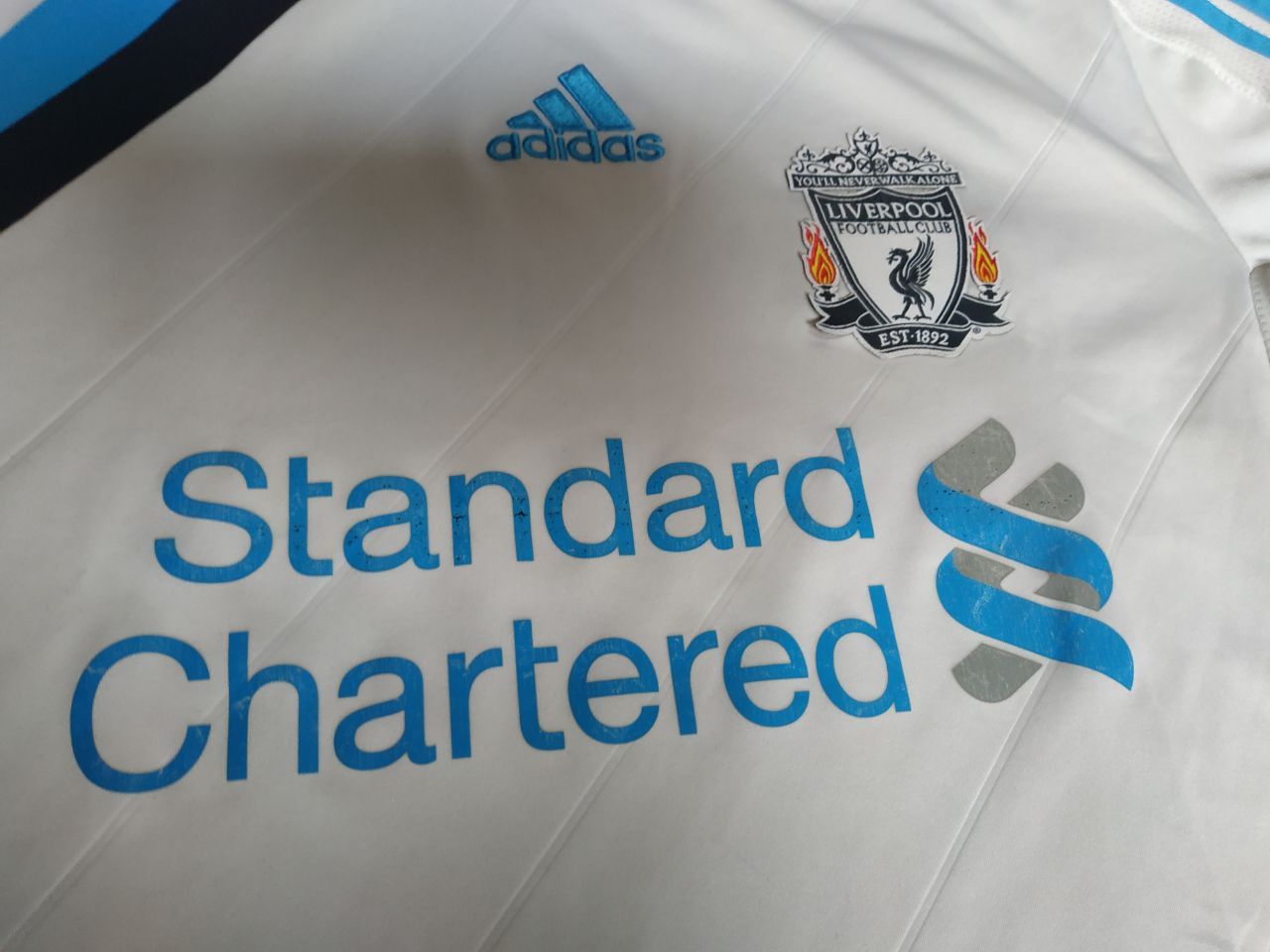 Adidas Adidas 2011-12 Liverpool FC Away Jersey - Pristine Sponsor Size US M / EU 48-50 / 2 - 6 Thumbnail