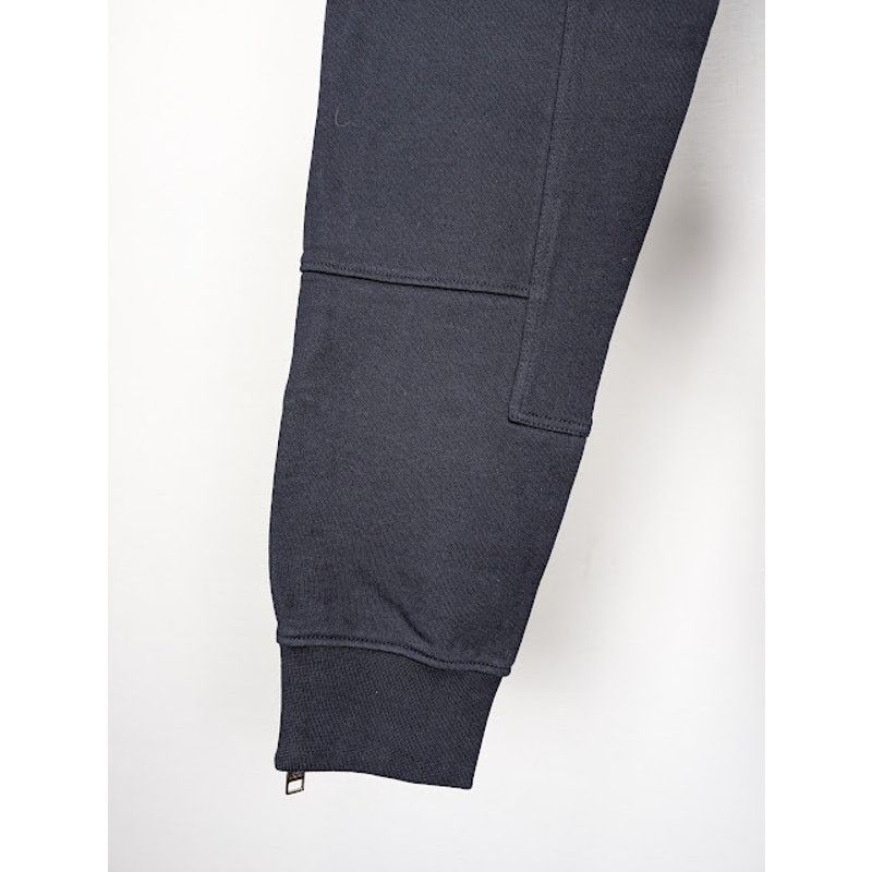 Alexander McQueen o1rshd1 FITS SMALL Sweatpants & Joggers in Black Size US 32 / EU 48 - 13 Thumbnail