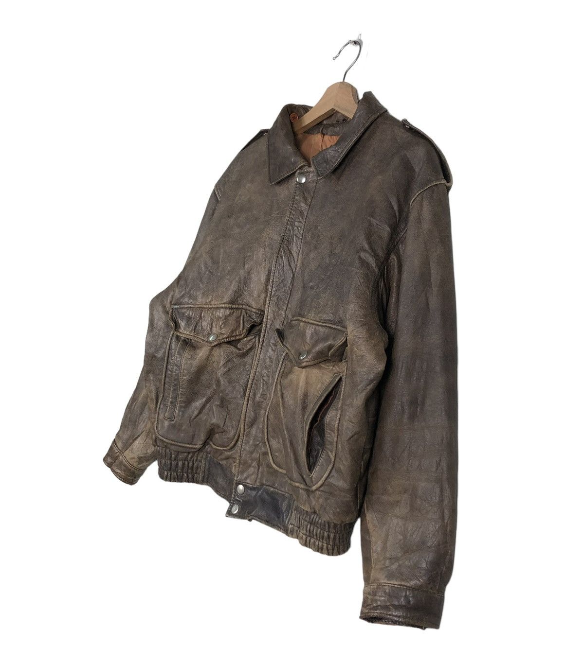 Japanese Brand 🔥VINTAGE FLY BOMBER LEATHER JACKET FOX-TROT JAPAN MADE Size US M / EU 48-50 / 2 - 2 Thumbnail
