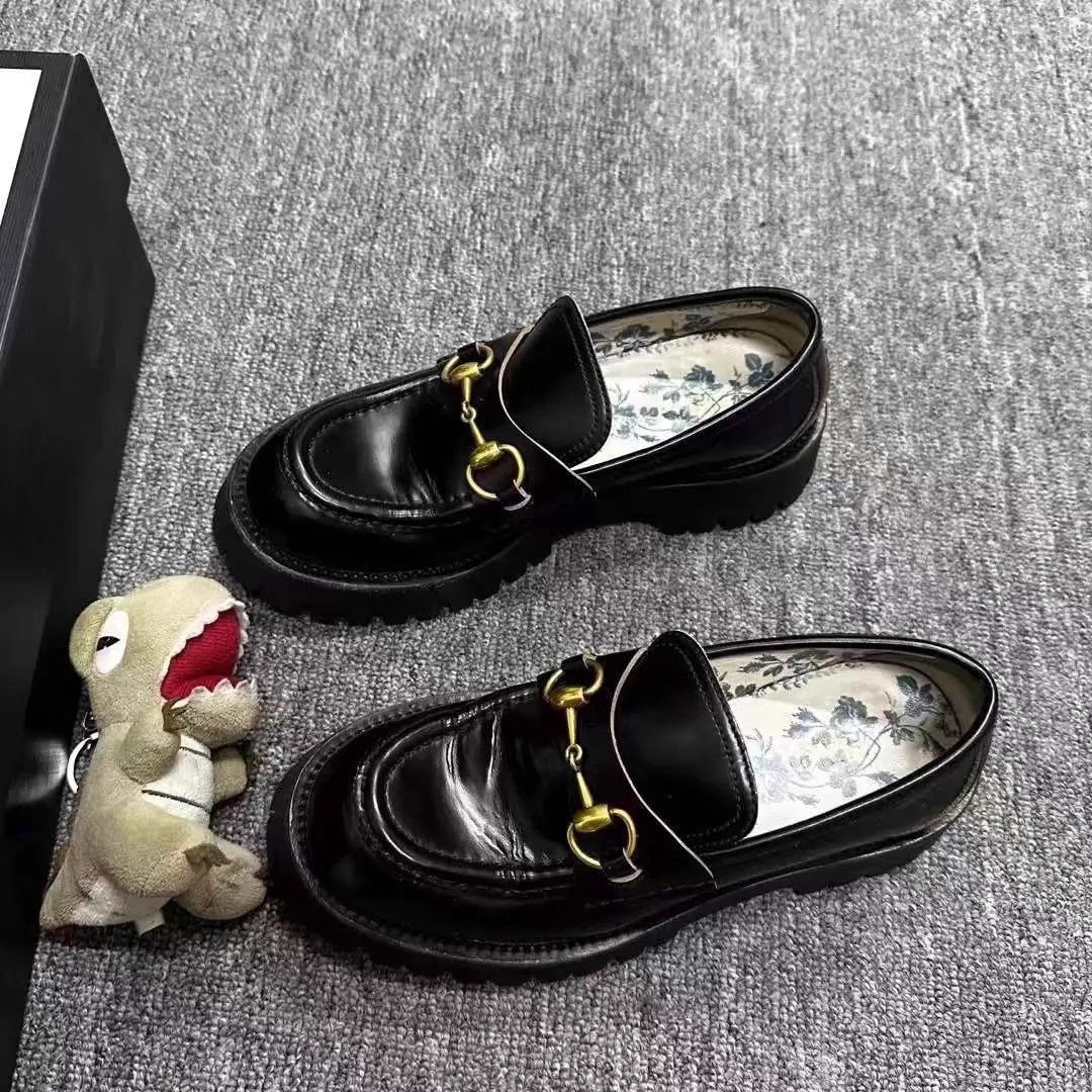 Gucci Gucci Horsebit Loafer 95 New Women's 37 Size US 6.5 / IT 36.5 - 1 Thumbnail