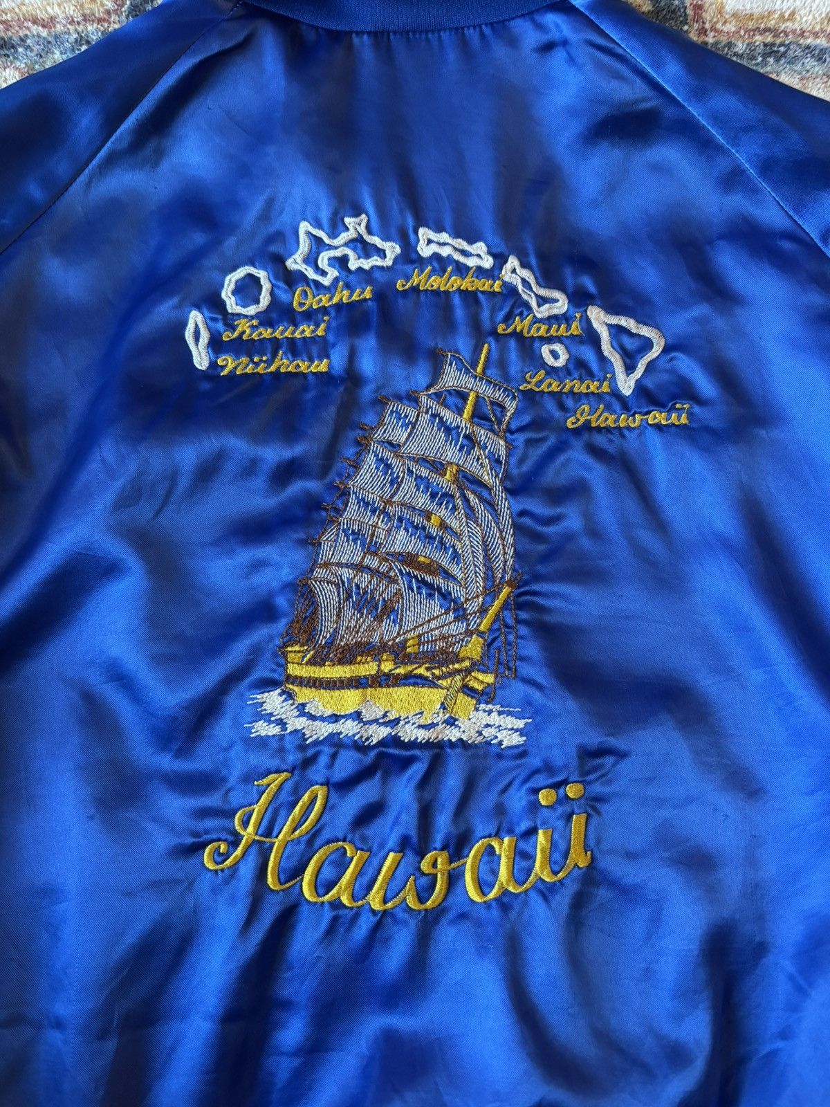 Vintage Vintage 80s Hawaii Souvenir Satin Jacket Medium Size US M / EU 48-50 / 2 - 5 Thumbnail