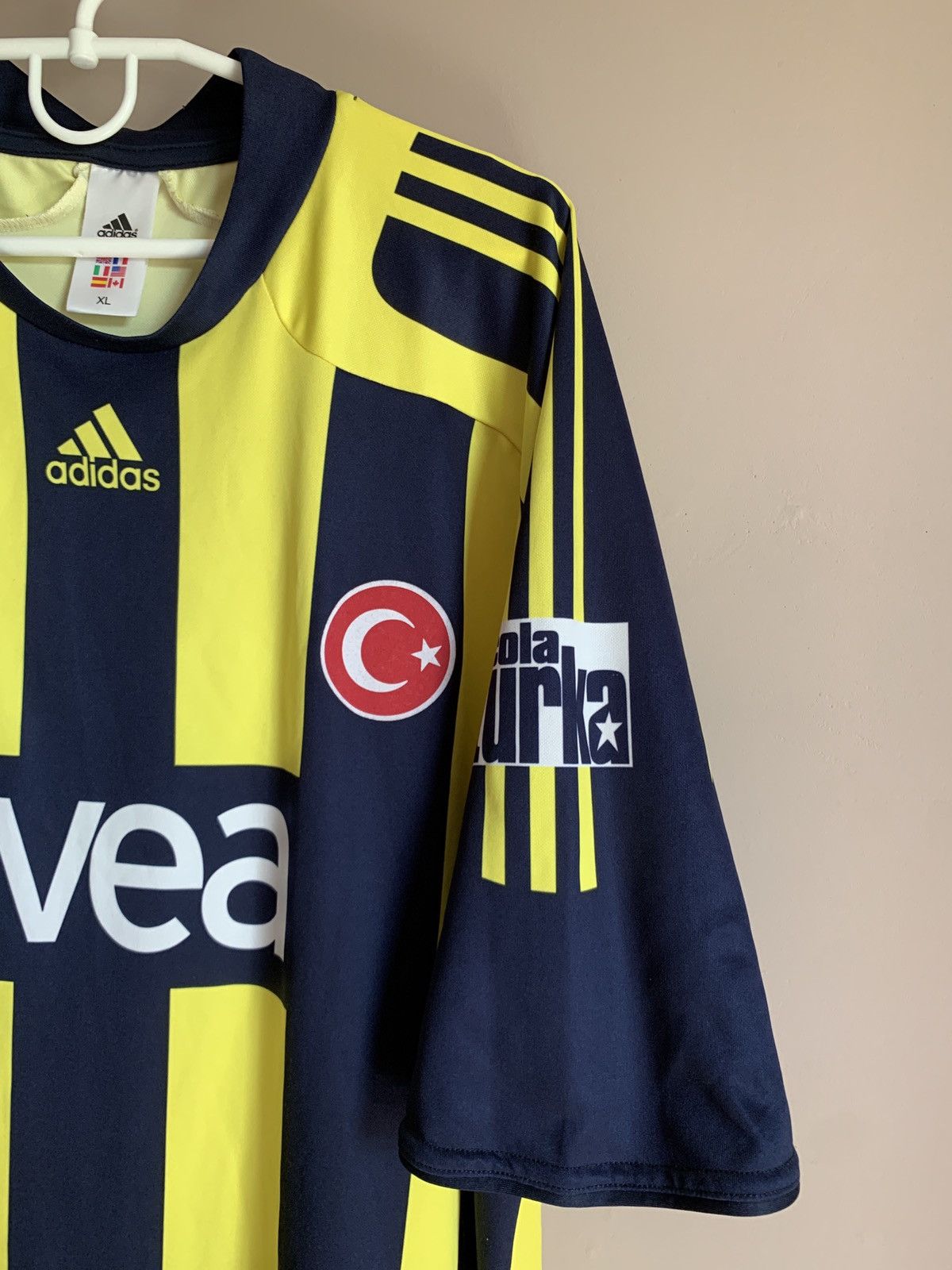 Adidas × Vintage Fenerbahce Home Football Shirt Adidas Soccer Jersey Retro XL Size US XL / EU 56 / 4 - 4 Thumbnail