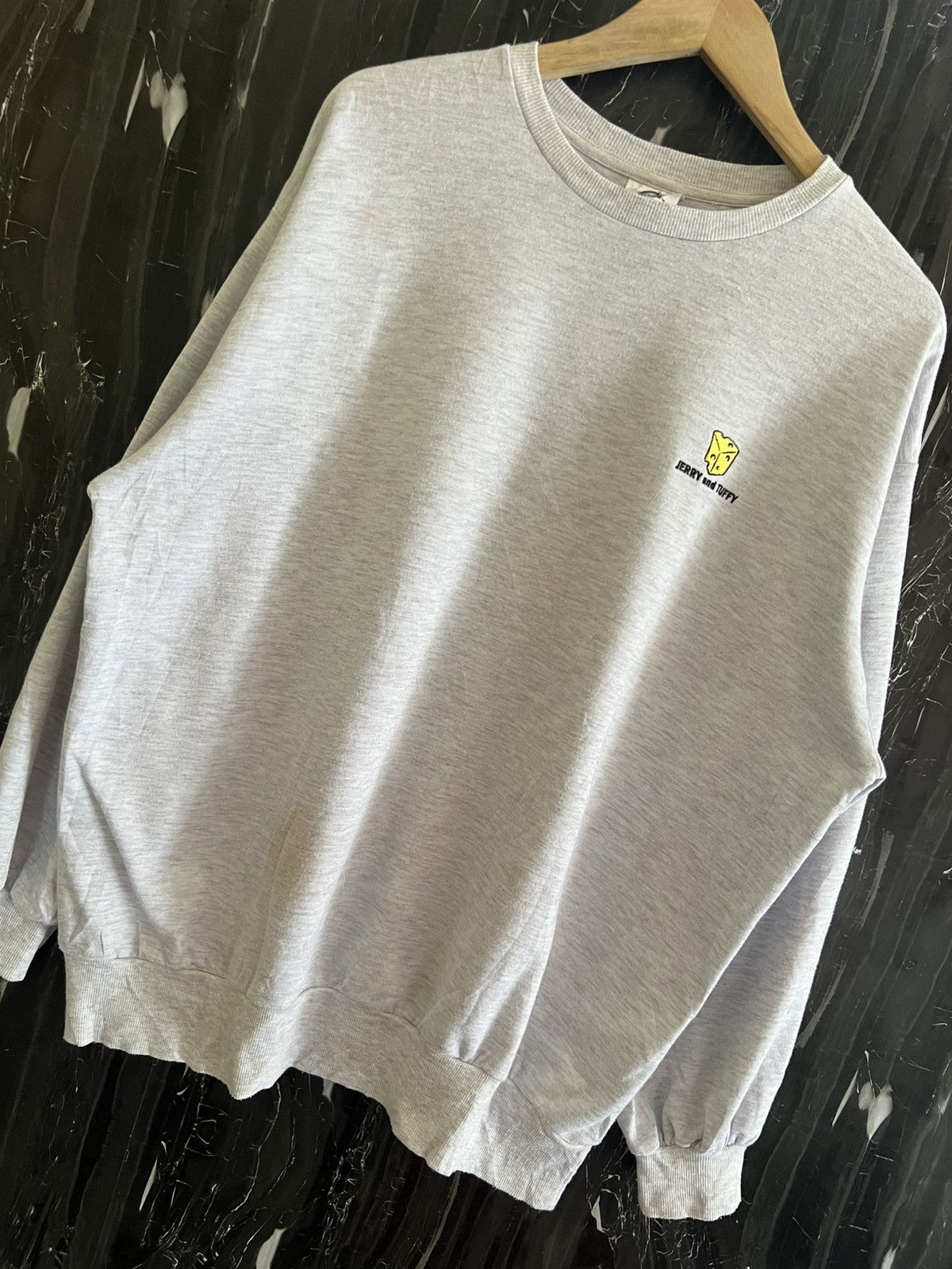 Japanese Brand 🔥 Vintage Tom & Jerry Sweatshirt – Rare Cartoon Graphic Size US L / EU 52-54 / 3 - 5 Thumbnail