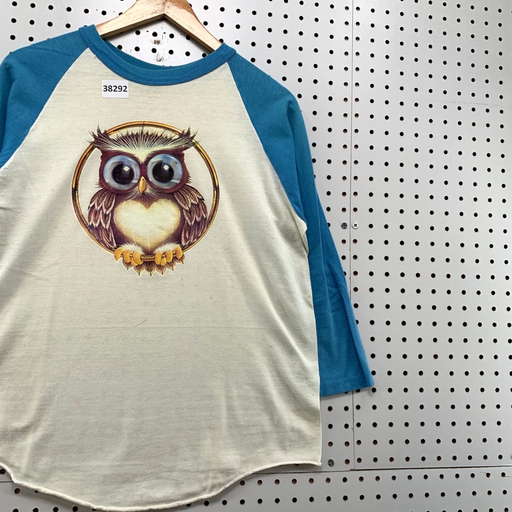 Vintage VINTAGE Stedman Owl Shirt Mens Large White Blue Raglan 3/4 Sleeve T-Shirt USA Size US M / EU 48-50 / 2 - 6 Thumbnail