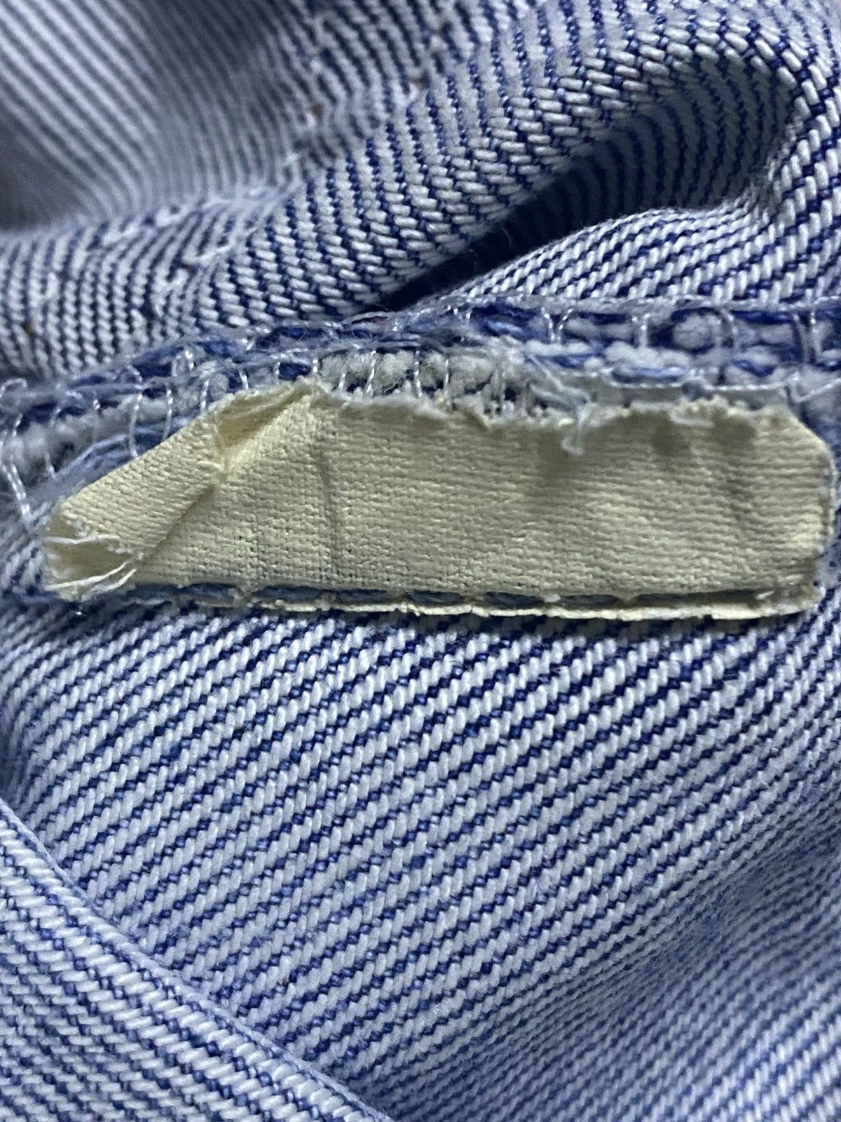 Levi's Vintage Levis 504 Blue Wash Loose Jeans Size US 28 / EU 44 - 17 Thumbnail