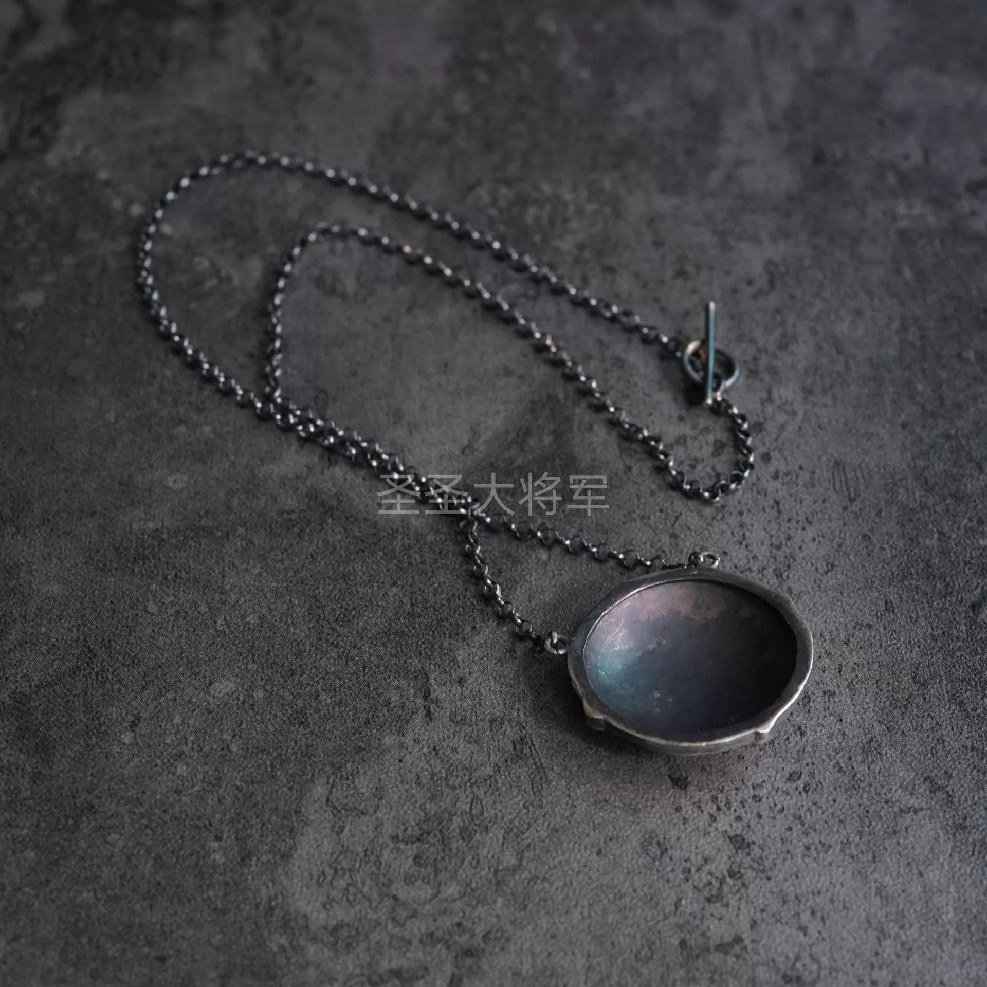 DETAJ Detaj Hammered Distressed Shield Necklace Size ONE SIZE - 5 Thumbnail