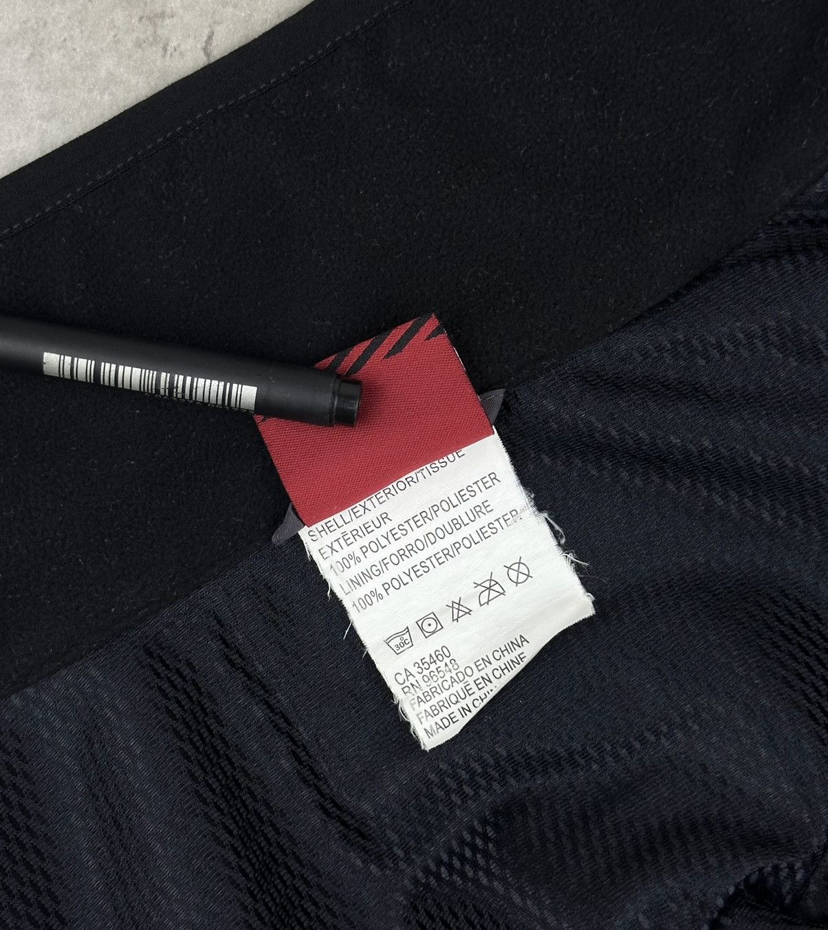 Oakley Rare Oakley Vintage Cycling Jacket S Reflective Windbreaker Size US S / EU 44-46 / 1 - 16 Thumbnail