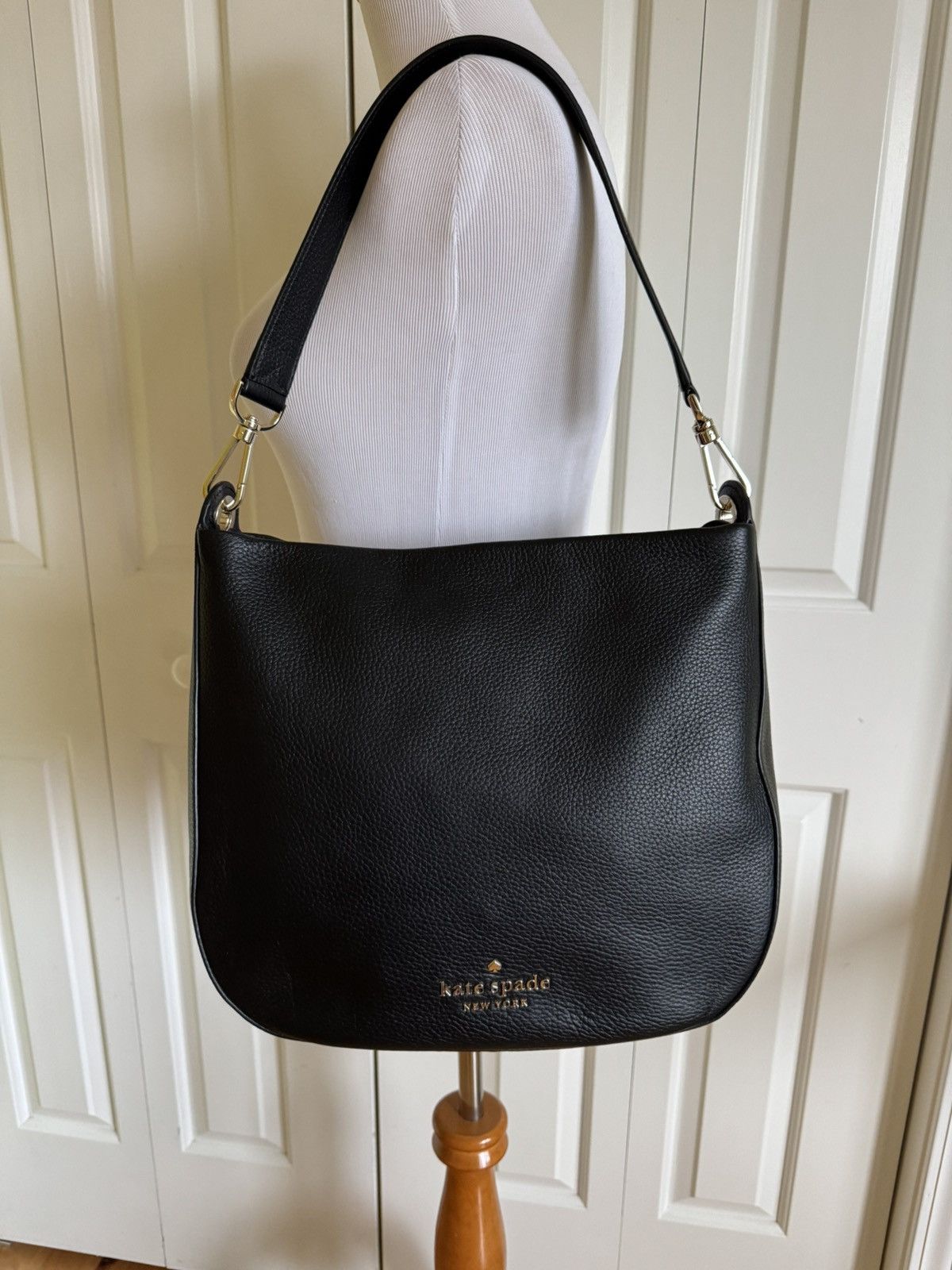 KATE SPADE New York Black Leather Medium Shoulder Bag NWOT