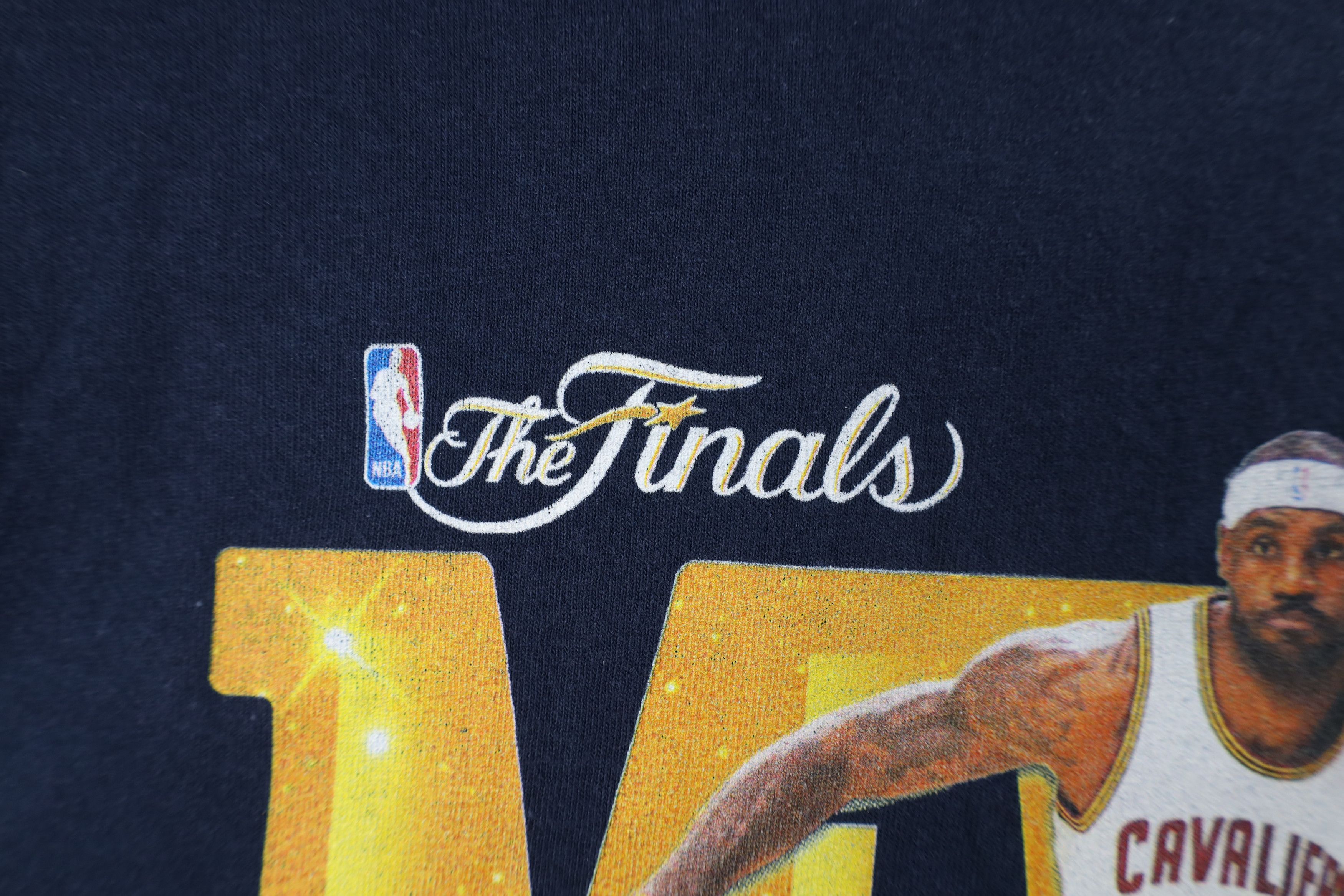 Vintage Vintage Y2K Finals Lebron James Basketball T-Shirt Blue Size US S / EU 44-46 / 1 - 5 Thumbnail