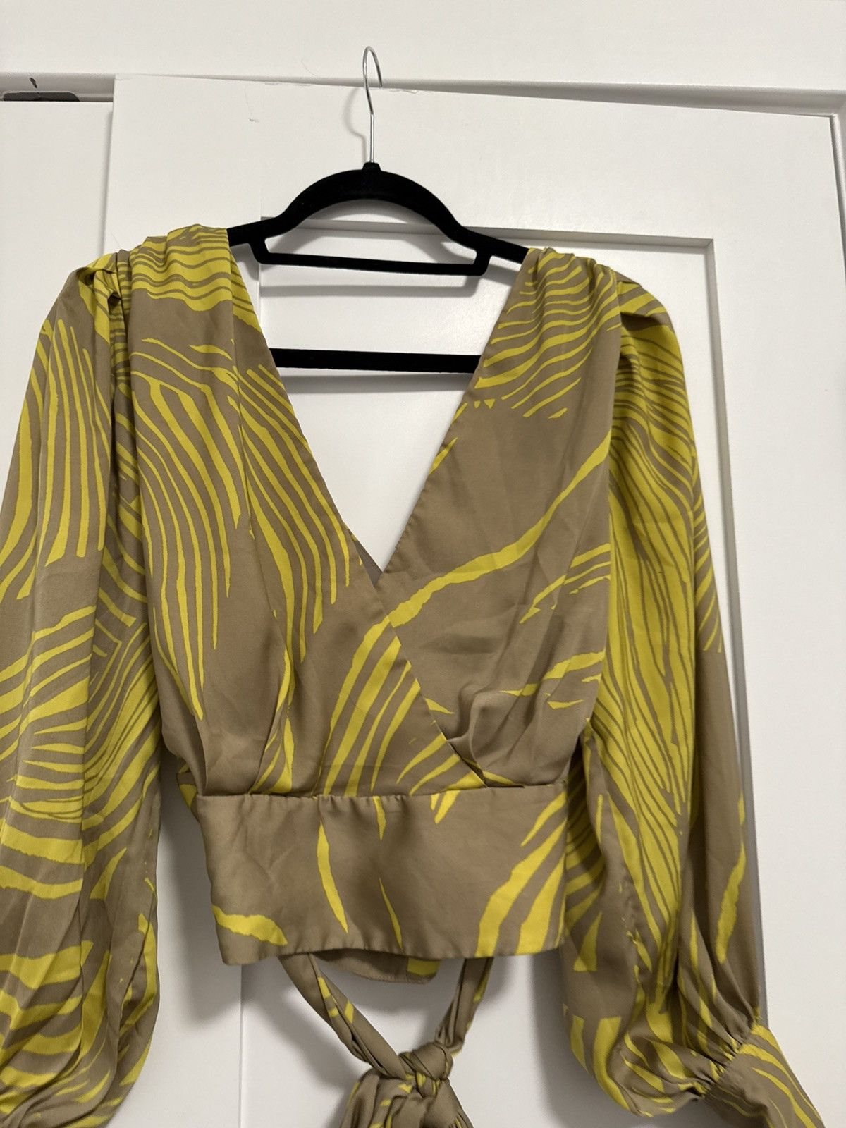 Banana Republic Long sleeve banana republic blouse Size S / US 4 / IT 40 - 3 Thumbnail