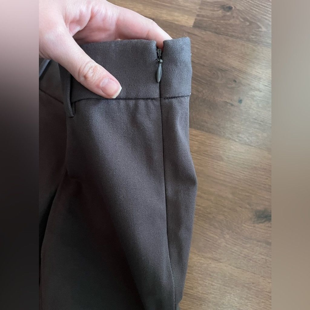 Aritzia NWT Babaton Elliot Pants – “Charred” (Aritzia) 🖤 Size 25" / US 0 / IT 36 - 4 Thumbnail