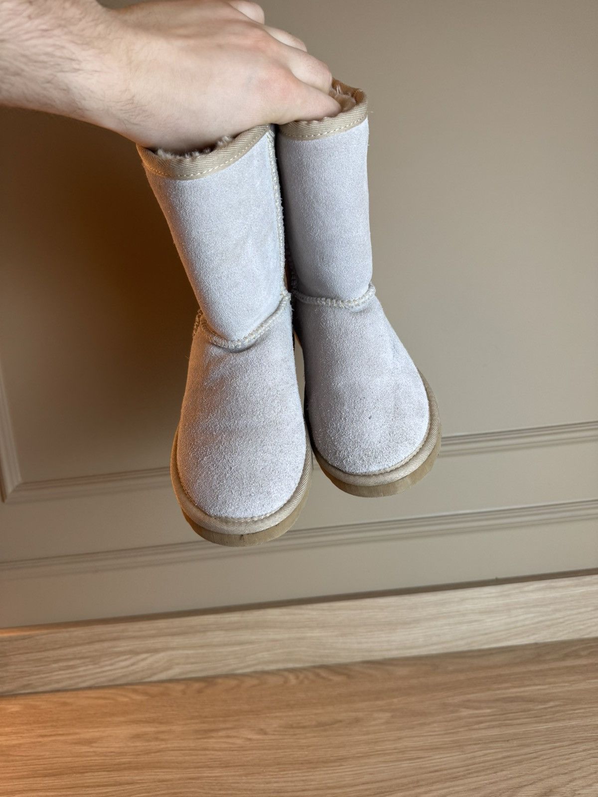 Ugg New UGG Womens Classic Short II Boots Womens Size 6 Size US 6 / IT 36 - 5 Thumbnail