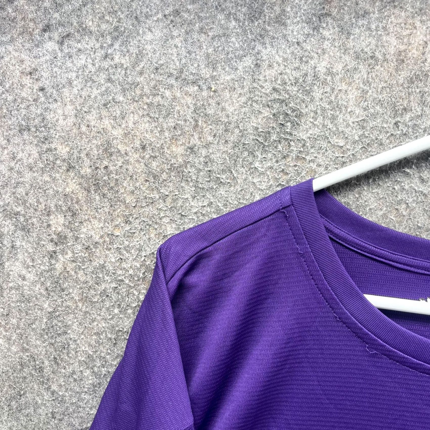Vintage Reel Legends Shirt Mens 2XL Purple Lightweight Tagless Performance Tee Top Size US XXL / EU 58 / 5 - 3 Thumbnail