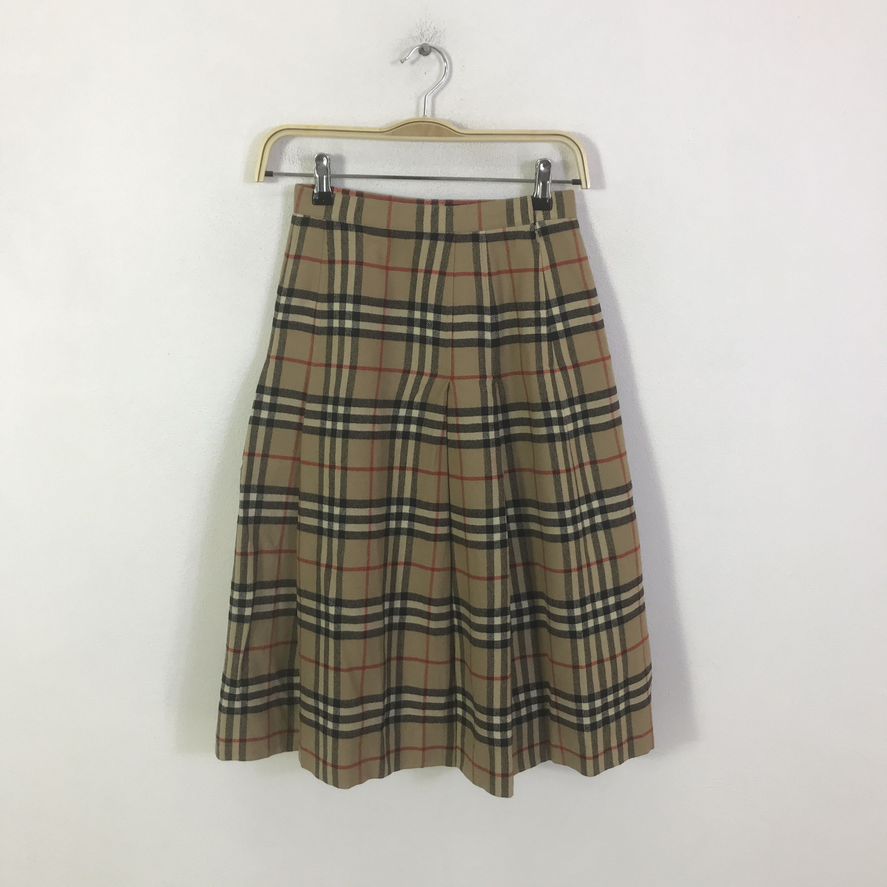 Burberry burberry long skirt K130B19 Size 22" - 4 Thumbnail
