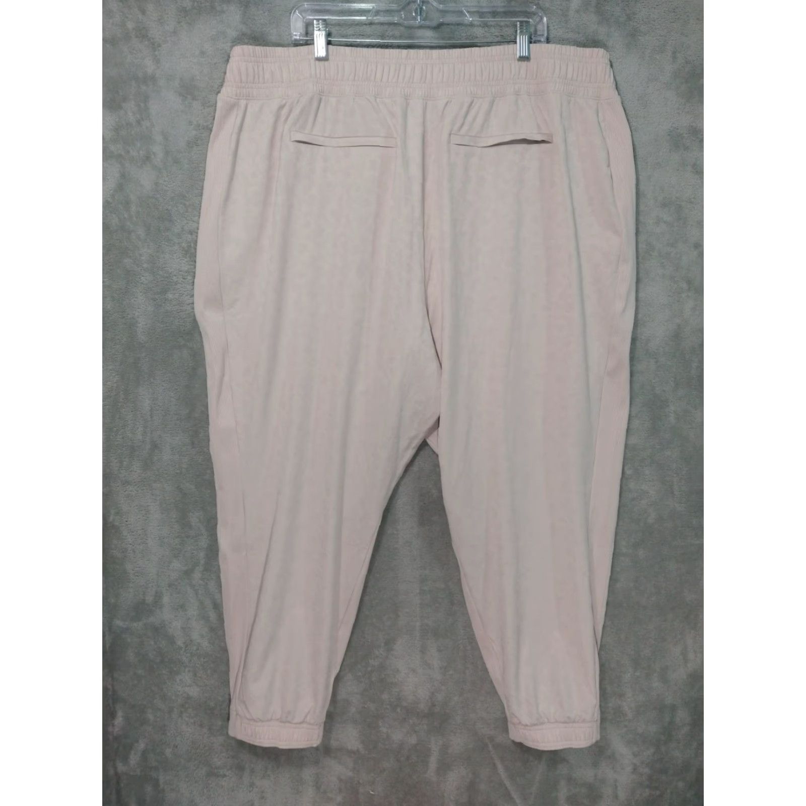 Athleta Athleta Pants Womens 22 Beige Brooklyn Textured Joggers Stretch Pull On Tapered Size 40" / US 18 - 2 Thumbnail