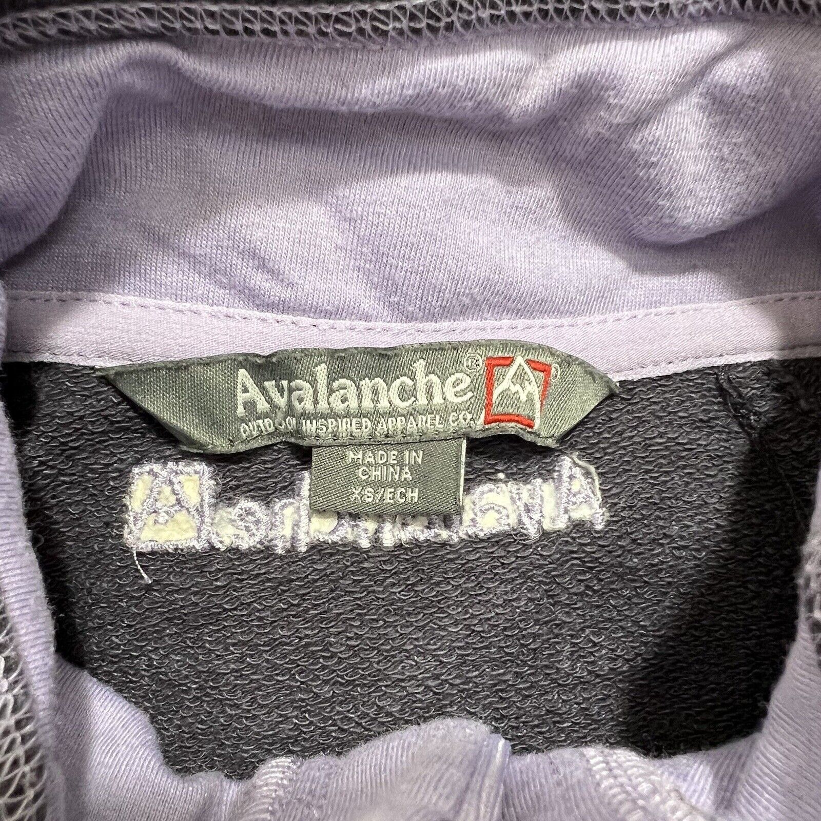 Avalanche Avalanche Pullover Purple Sweatshirt Button Up Thumb Holes Size XS / US 0-2 / IT 36-38 - 4 Thumbnail