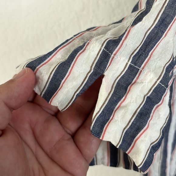 Solid & Striped Solid and Striped Cabana Puckered Short Sleeve Stripe Button Size US S / EU 44-46 / 1 - 3 Thumbnail