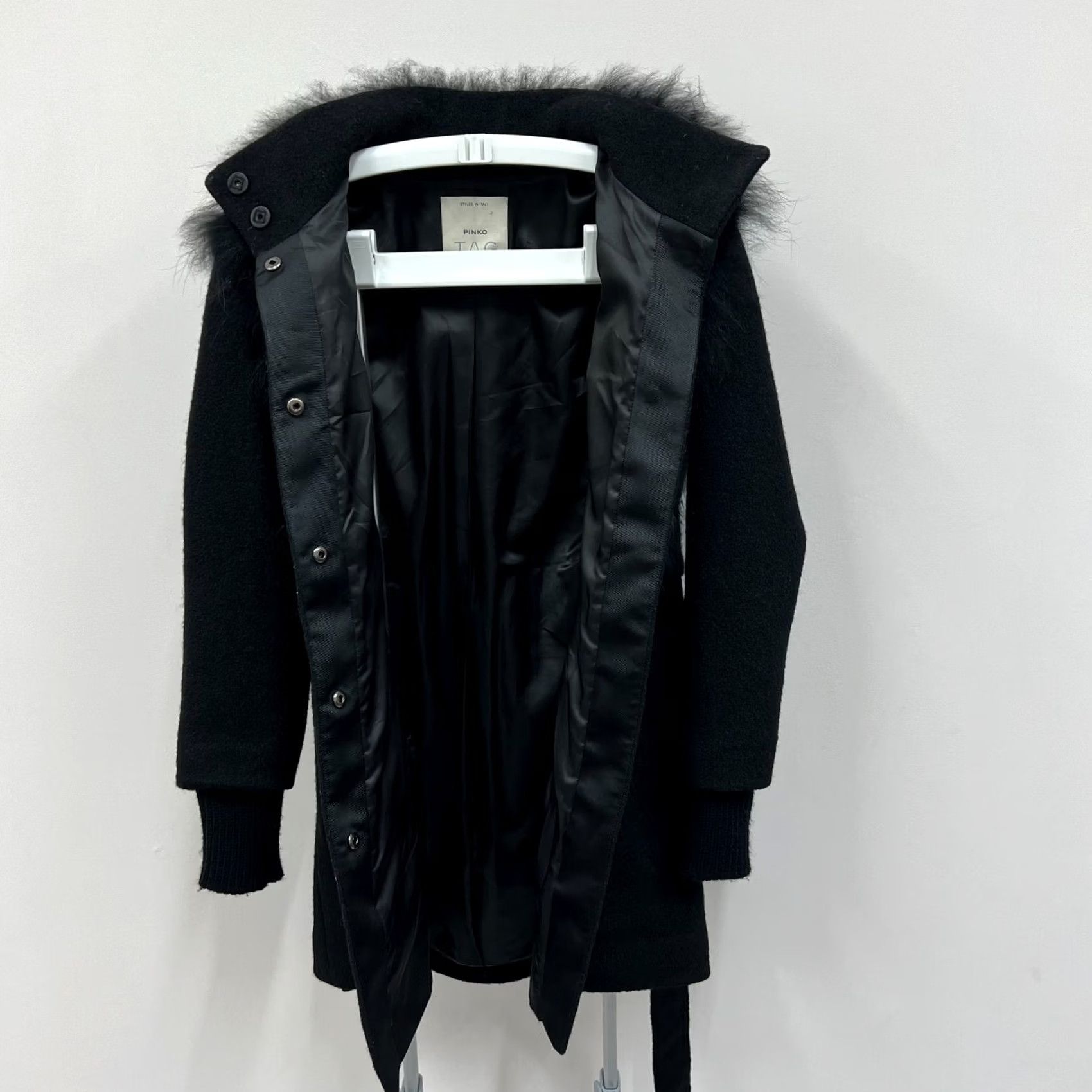 Pinko PINKO Coat Jacket Ladies Wool Blend Fur Detail US 4 UK 8 Black Wool Blend Coat Jacket Mens Womens Girls Boy Title Size M / US 6-8 / IT 42-44 - 6 Thumbnail