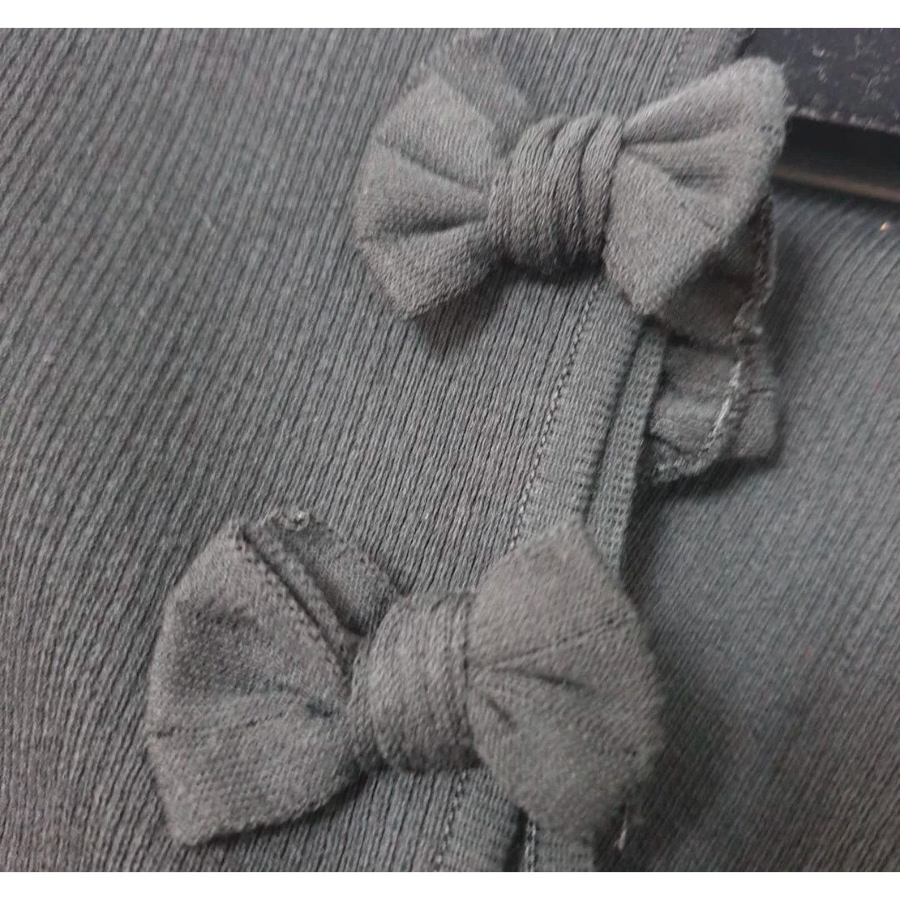 Chanel CHANEL Black Bows CC Logo Sweater Top Knit Sz.40 Size M / US 6-8 / IT 42-44 - 5 Thumbnail