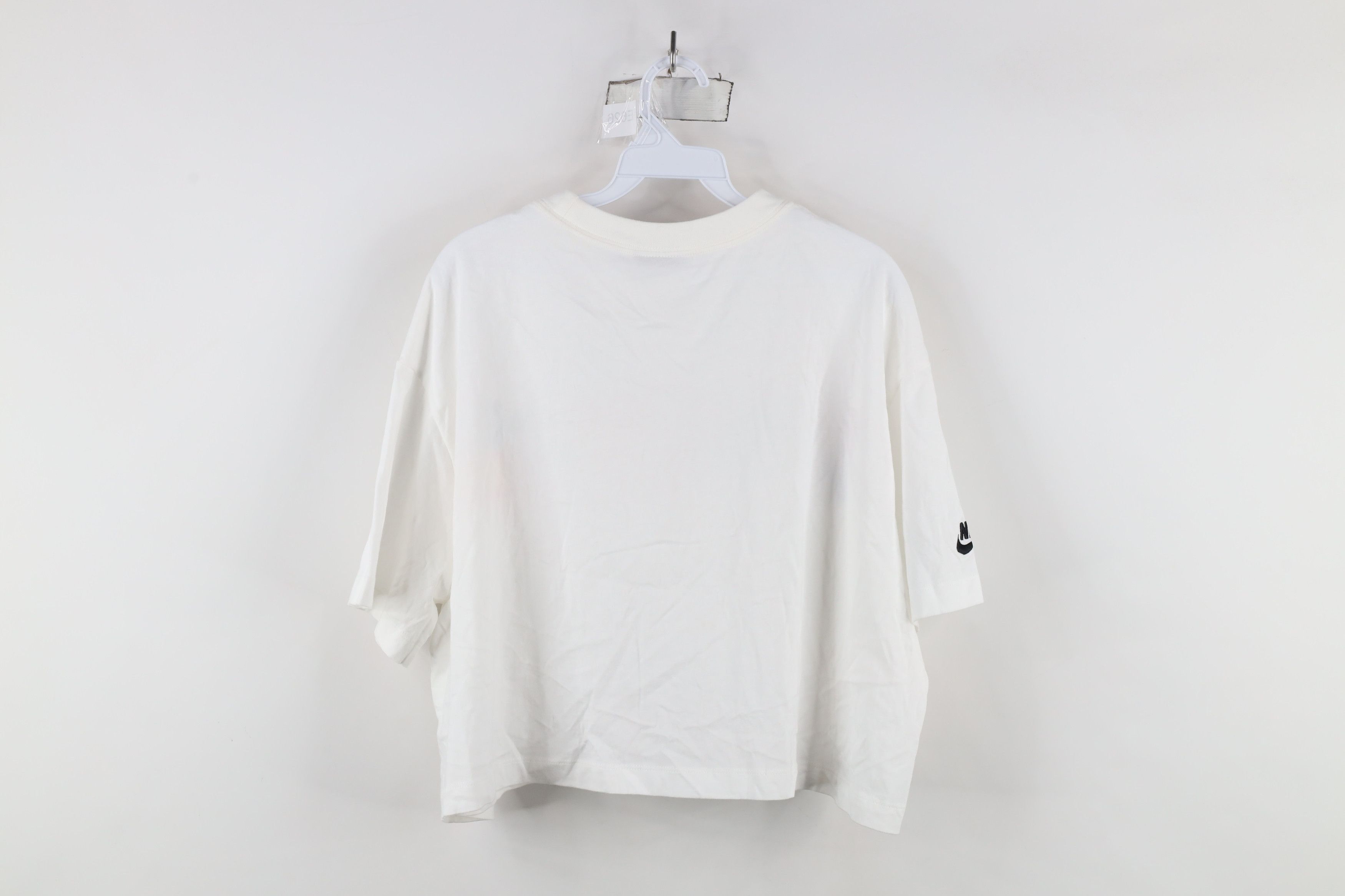 Nike × Vintage Nike Sportswear World Flags Cropped Short Sleeve T-Shirt Size XL / US 12-14 / IT 48-50 - 8 Thumbnail