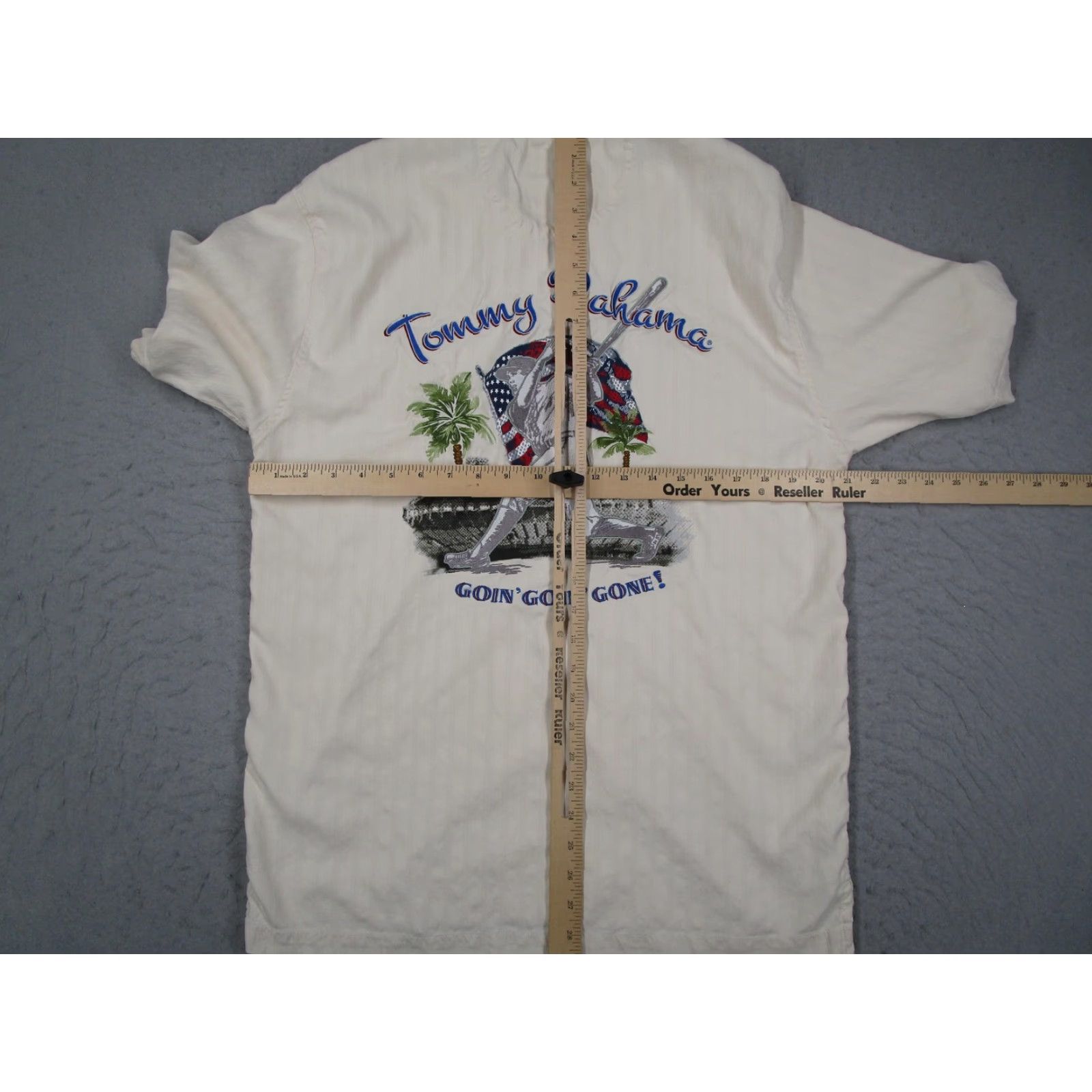 Tommy Bahama VINTAGE Tommy Bahama Shirt Mens Medium Silk Baseball Goin Gone Camp Embroidered (Embossed) Size US M / EU 48-50 / 2 - 7 Thumbnail