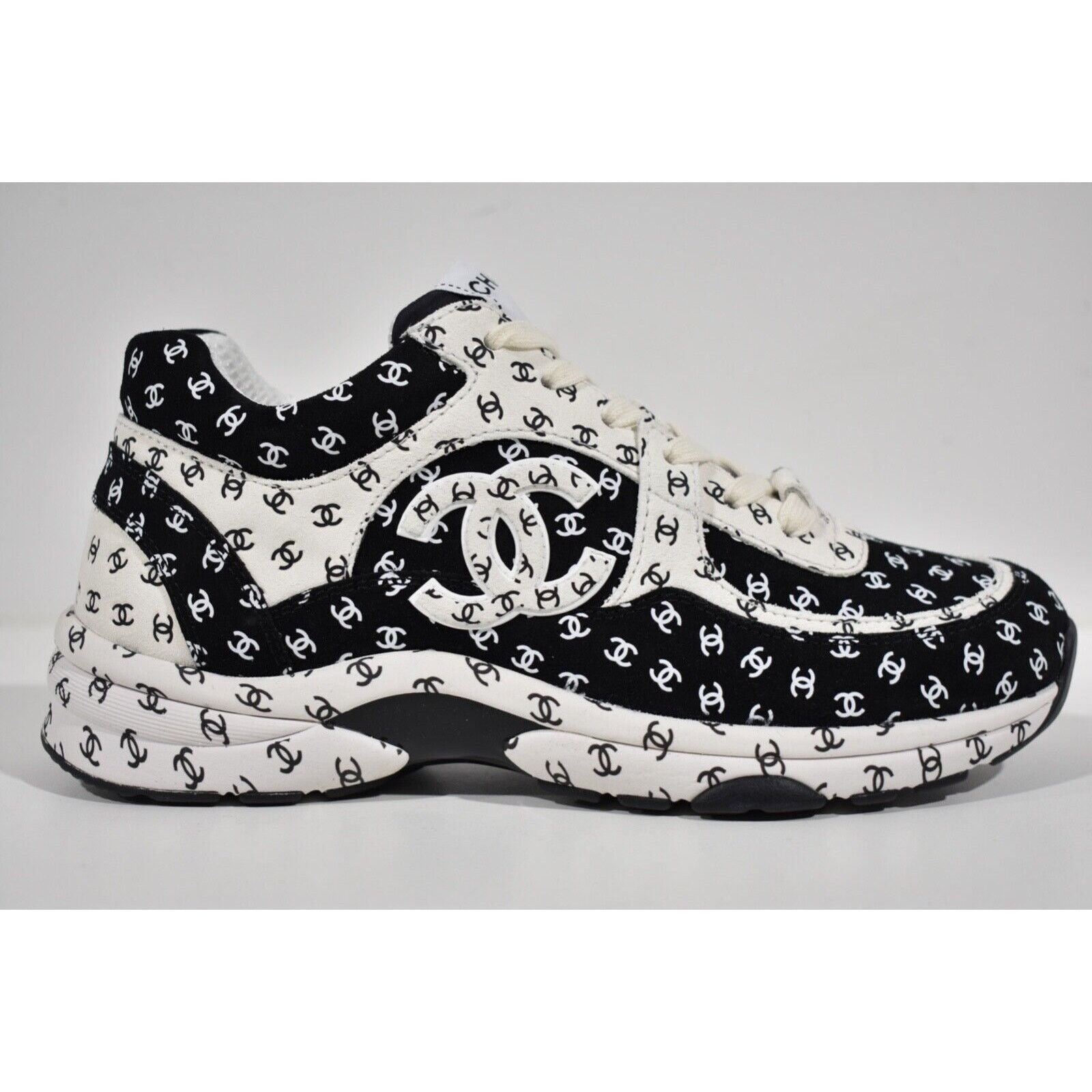 Chanel 22A Suede Printed CC Logo Flat Runner Trainer Sneaker 36.5 Size US 6.5 / IT 36.5 - 1 Thumbnail