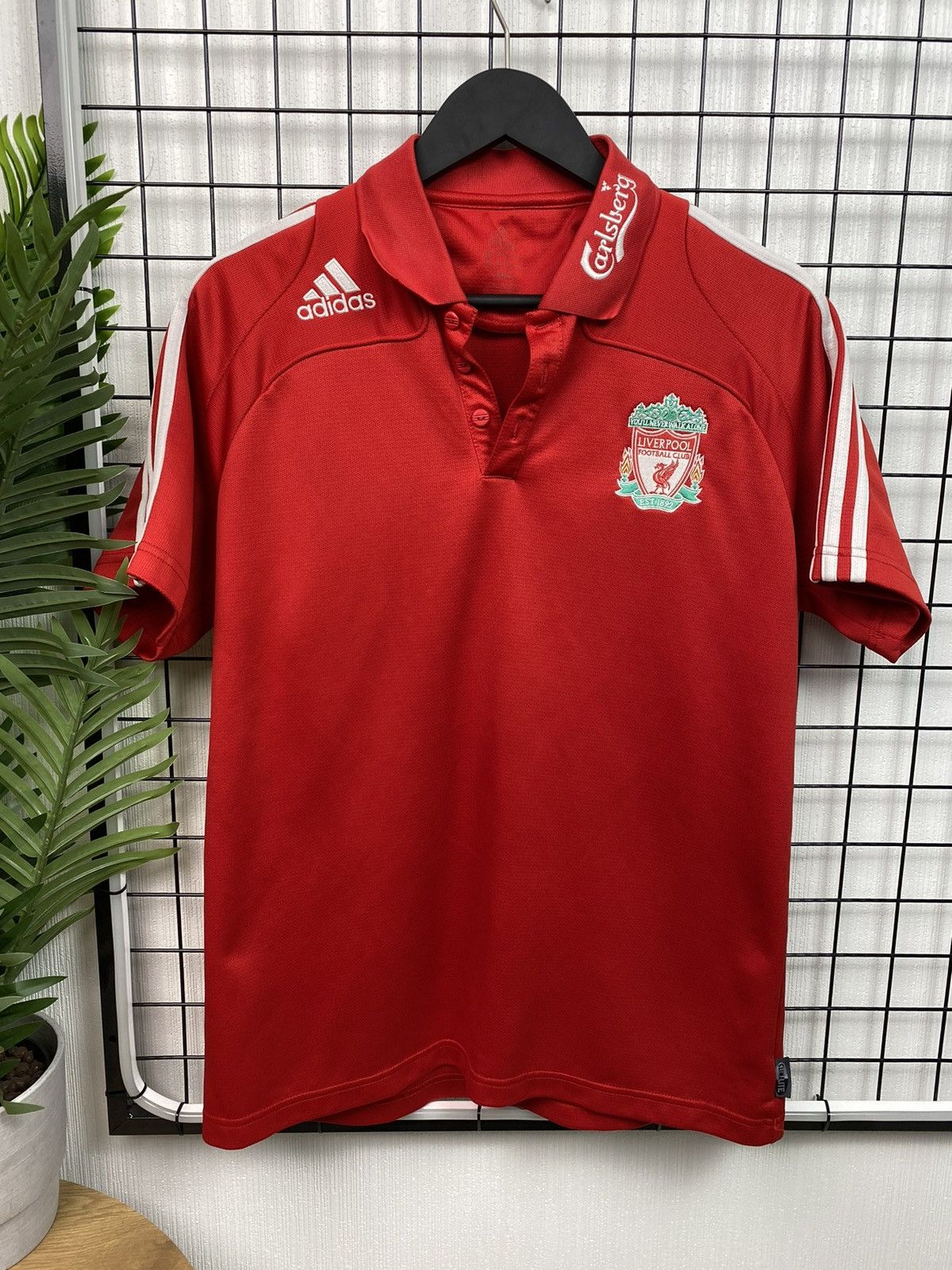 Liverpool Carlsberg T Shirt | Grailed