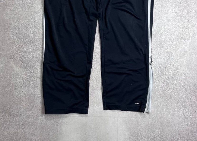 Nike Vintage 90s Nike Swoosh Retro Baggy Track Pants L Size US 34 / EU 50 - 2 Thumbnail