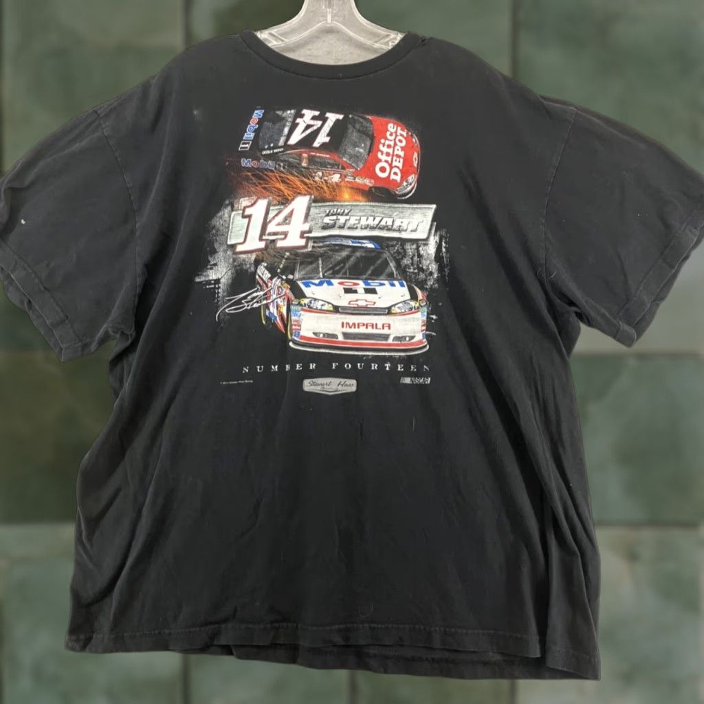 Chase Authentics NASCAR Tony Stewart Chase Authentics Black TShirt Mens 2XL Number Fourteen Shirt Men Black NASCAR Size US XXL / EU 58 / 5 - 1 Thumbnail