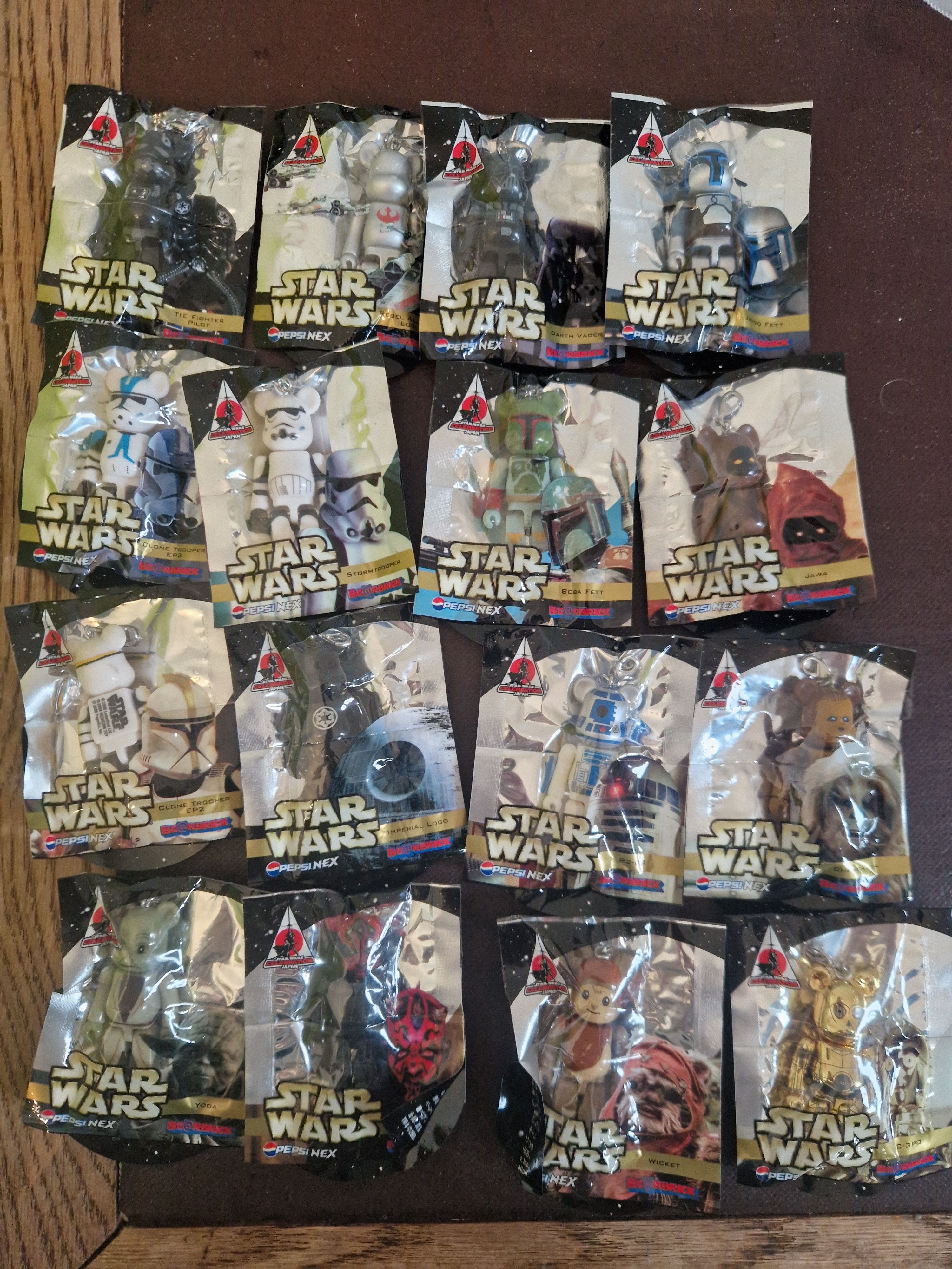 Medicom Toy Beabrick Star Wars keychain COMPLETE SET Size ONE SIZE - 1 Thumbnail