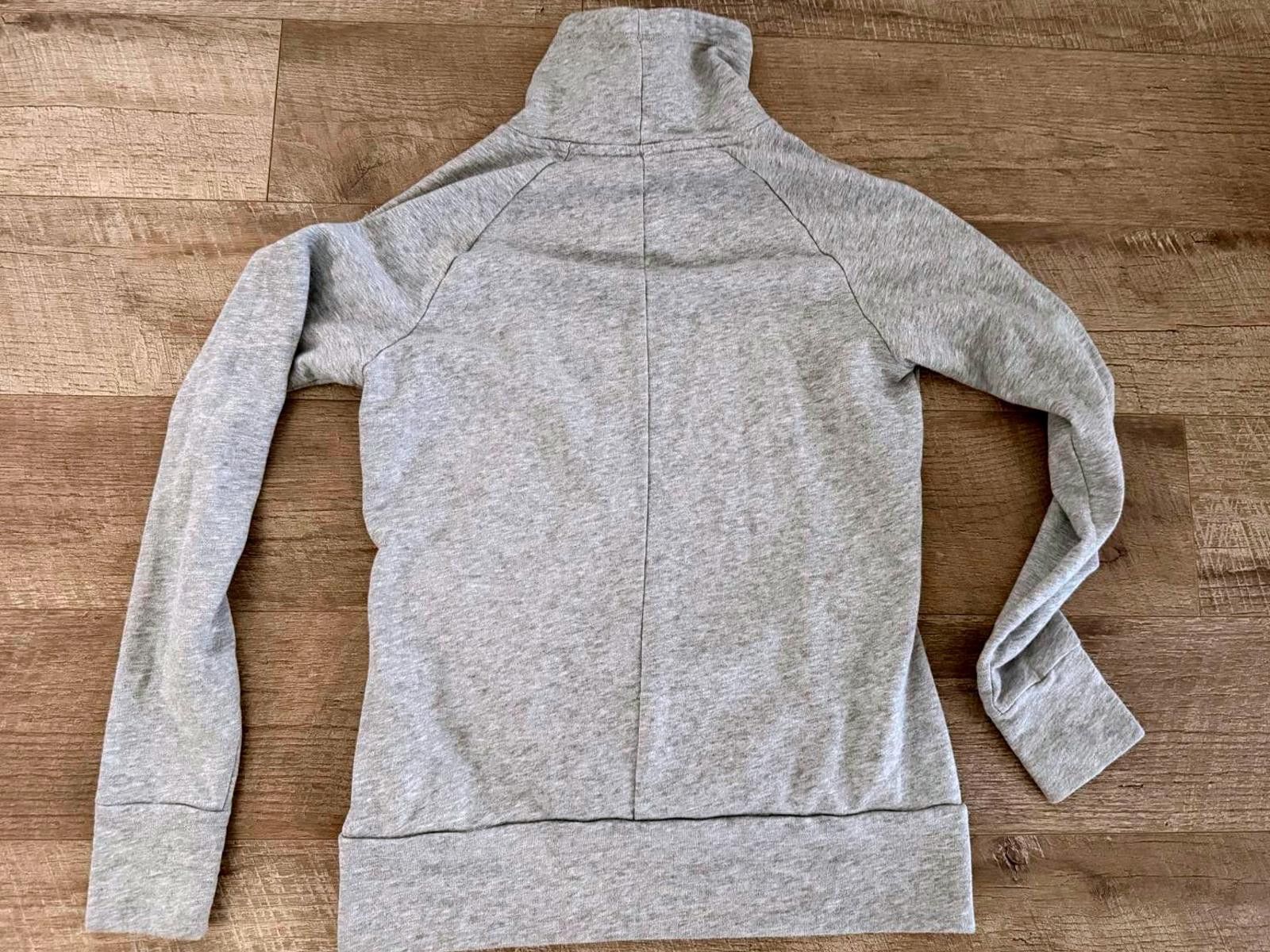 Adidas Adidas Sweatshirt Women's Medium Gray Pullover Funnel Neck Size S / US 4 / IT 40 - 9 Thumbnail