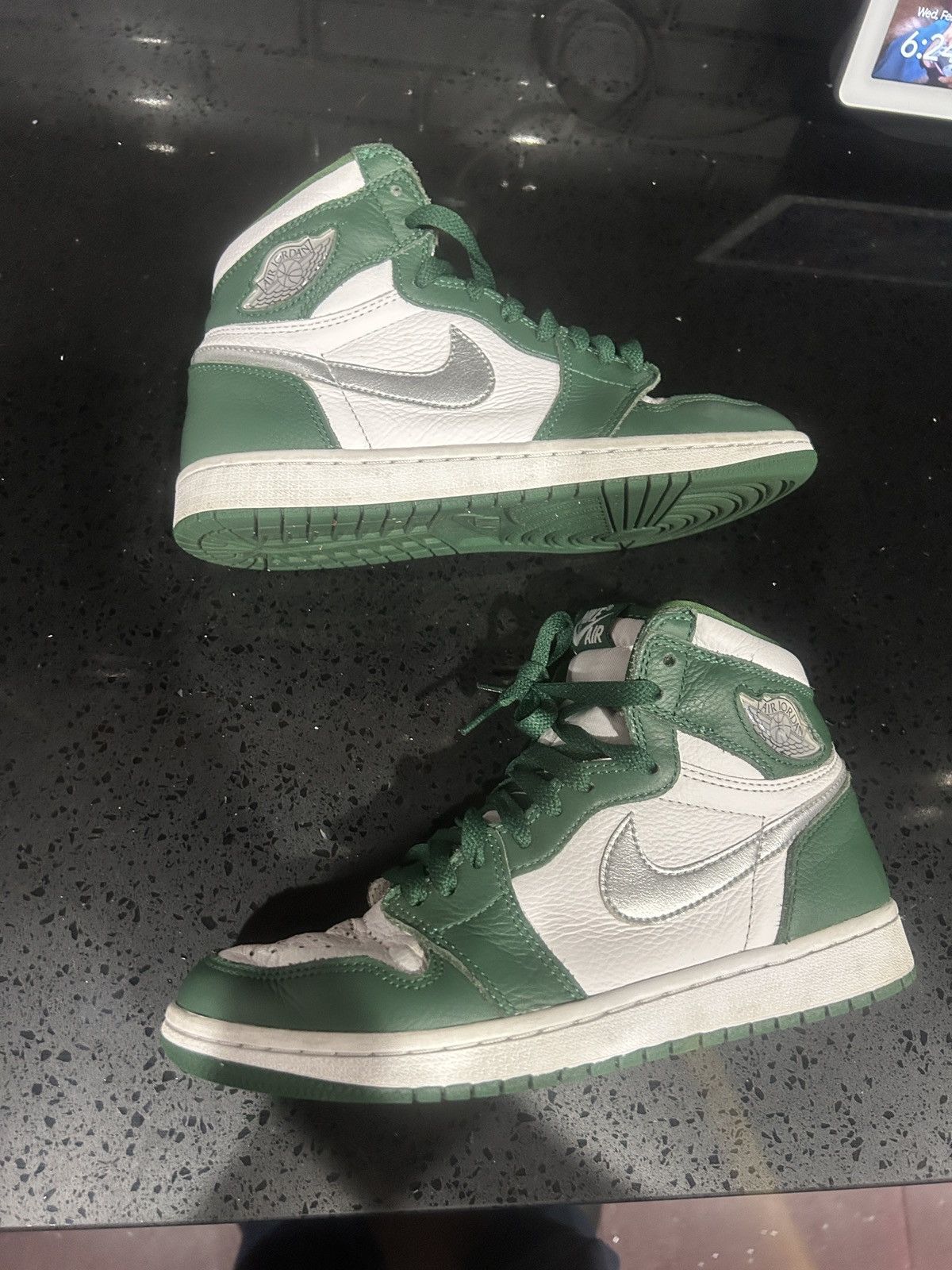 Jordan Brand AIR JORDAN 1 RETRO HIGH OG Size US 7 / EU 40 - 2 Thumbnail