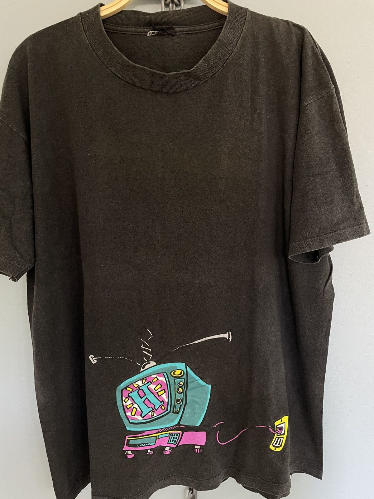 Vintage Vintage 90s Hangers skateboards streetwear t shirt Size US L / EU 52-54 / 3 - 3 Thumbnail