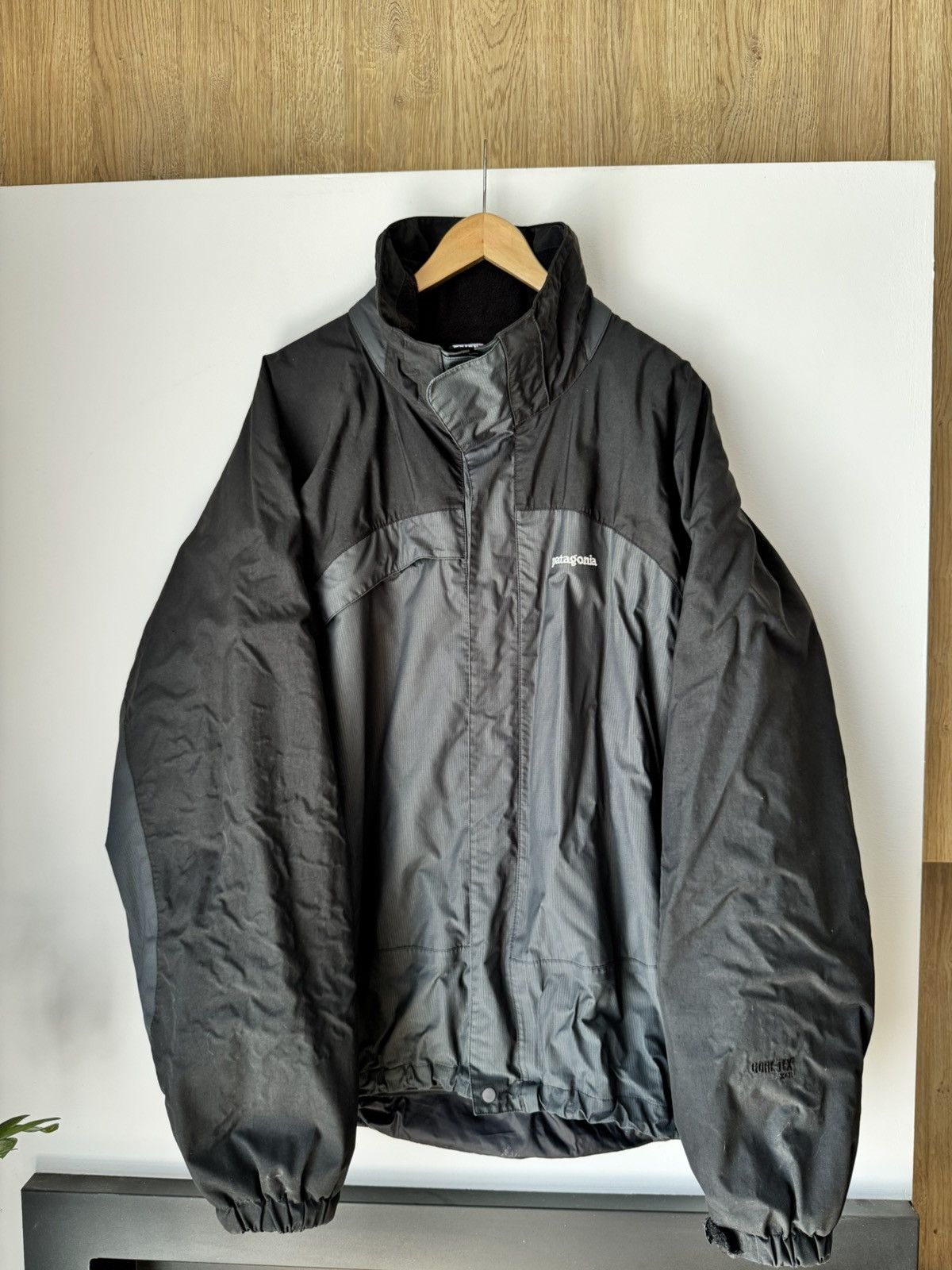 Goretex Patagonia Goretex XCR Vintage Ski Jacket Snowboard Outdoor Size US XL / EU 56 / 4 - 1 Thumbnail