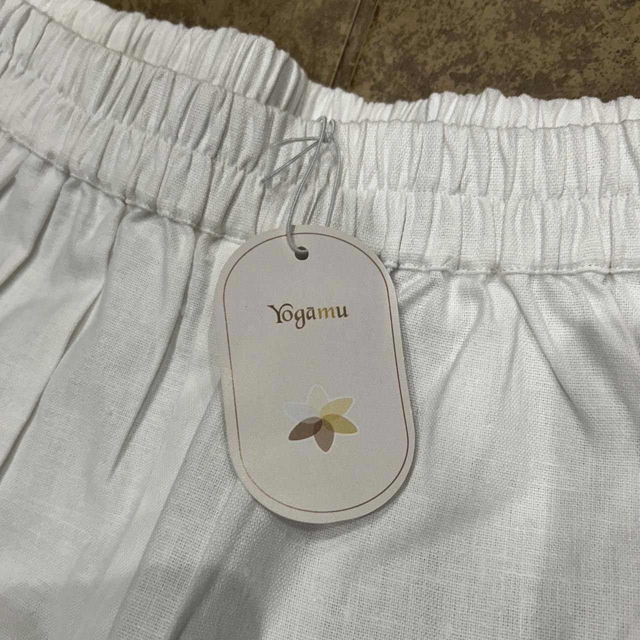 Designer Yogamu Women's White Trousers Size 40" / US 18 - 3 Thumbnail