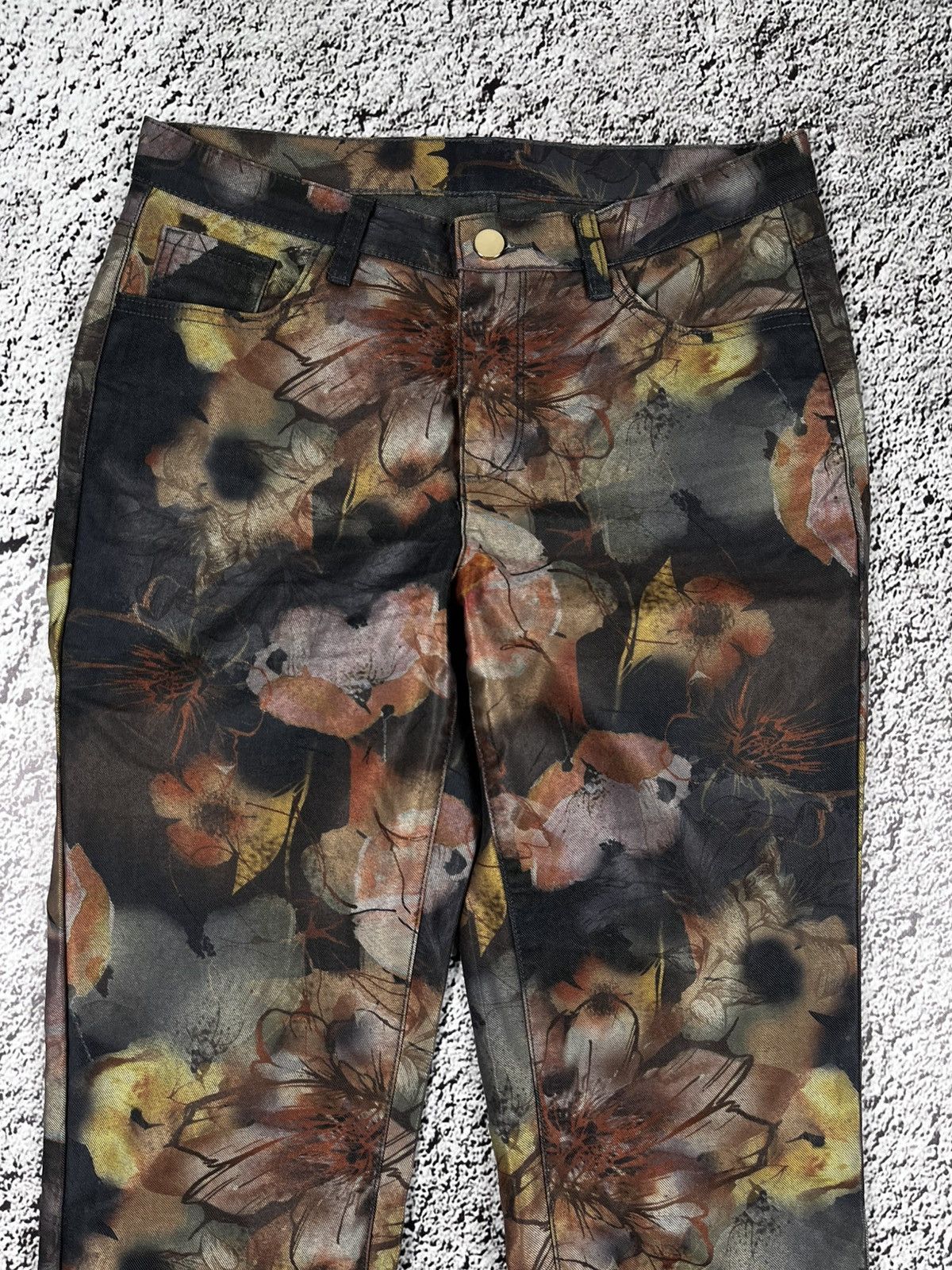 Vintage Vintage Y2K Roberto Cavalli style floral all over pants Size 28" / US 6 / IT 42 - 3 Thumbnail