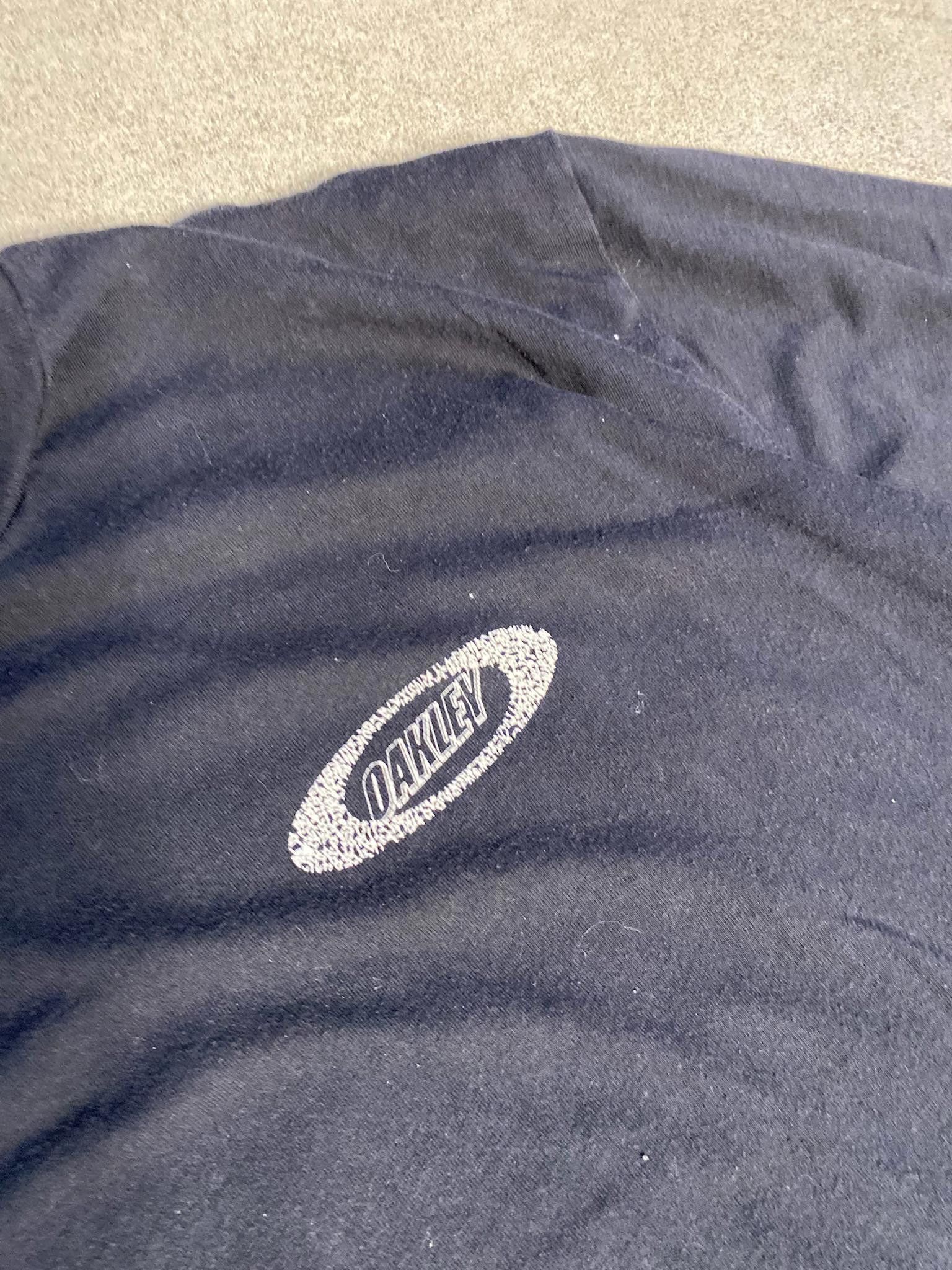 Oakley Vintage Oakley Black Double Sided T-Shirt Size XL Size US XL / EU 56 / 4 - 3 Thumbnail