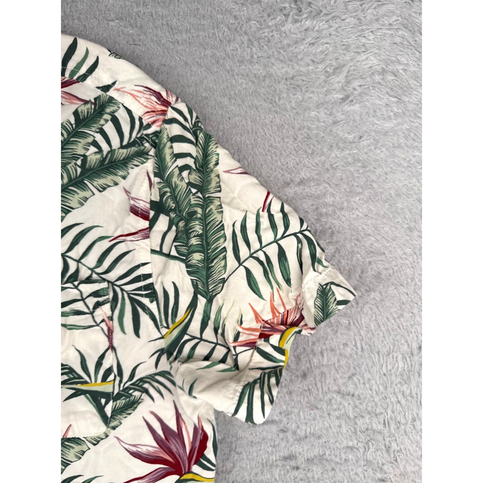 Vintage VINTAGE Goodfellow & Co Shirt Men White Floral Bird Of Paradise Hawaiian Rayon Size US S / EU 44-46 / 1 - 2 Thumbnail