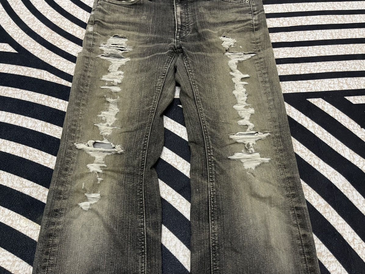 If Six Was Nine 2000s IFSIXWASNINE INSPIRED DISTRESSED FLARE JEANS Size US 30 / EU 46 - 5 Thumbnail